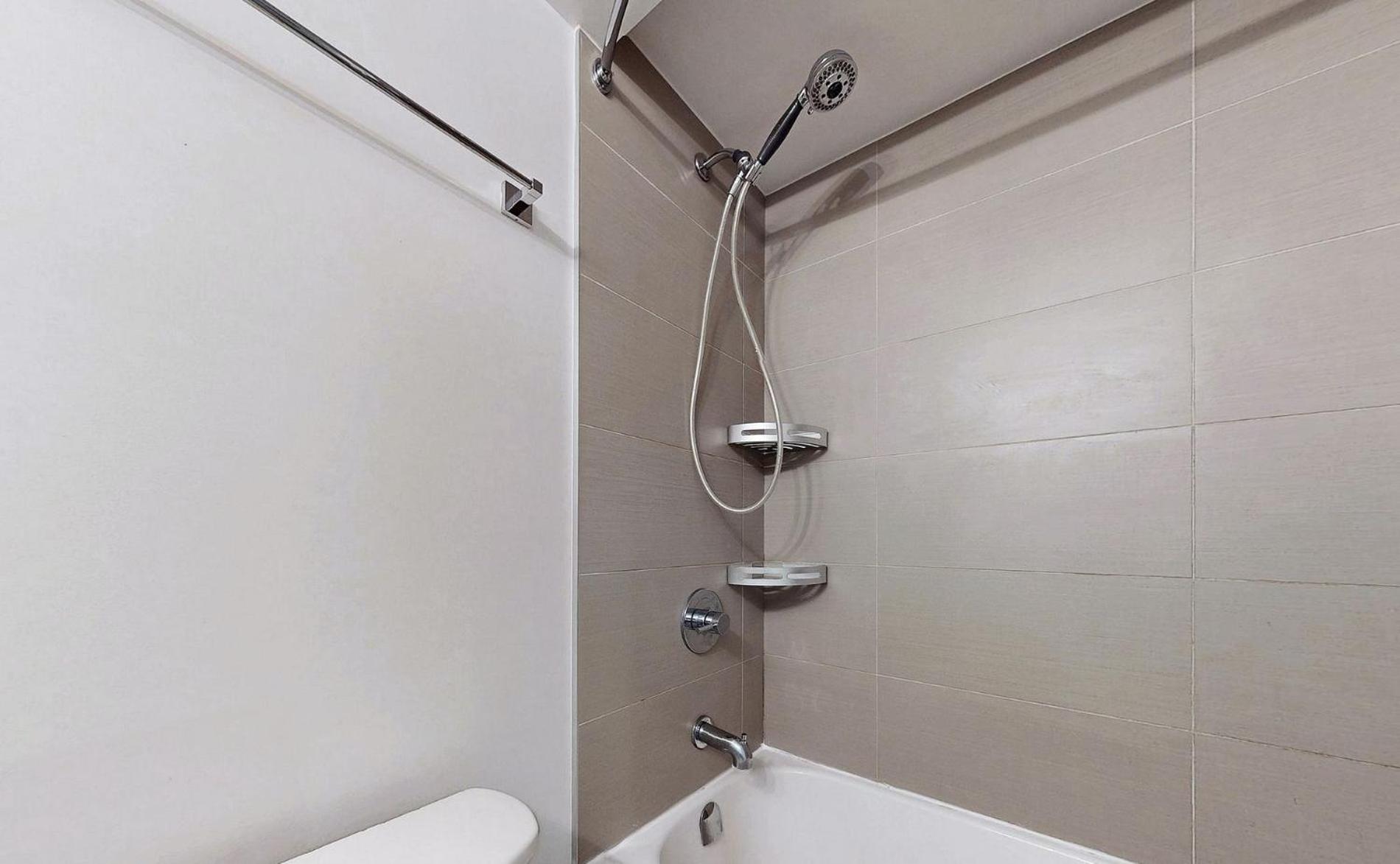 University of Toronto UTSG Suites