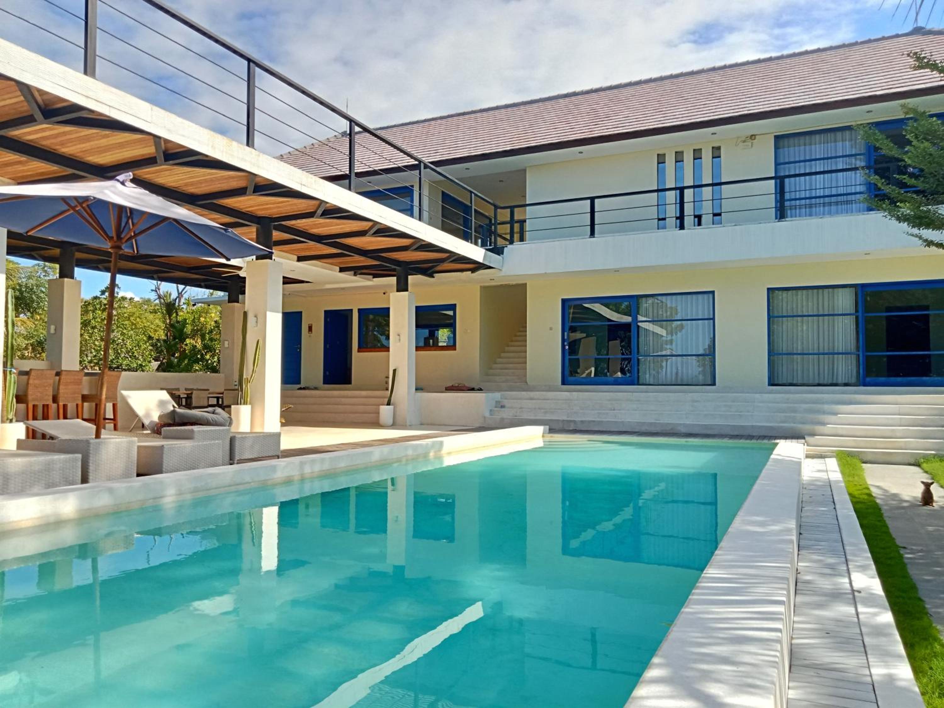 Makati Villa Tulamben