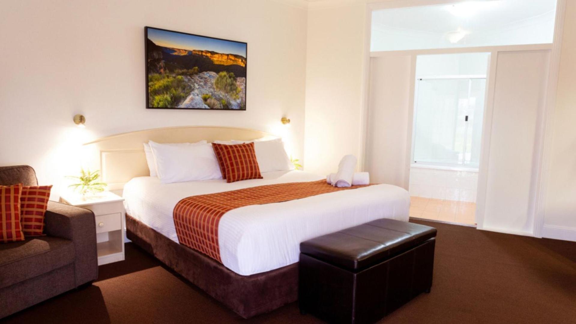 Bowen Inn Motel