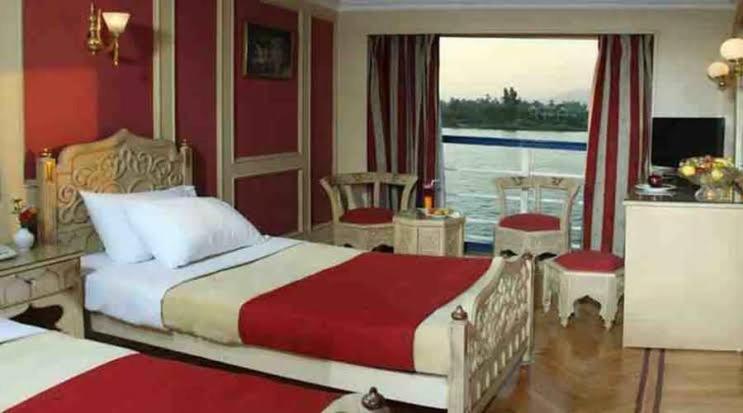 Nile cruises from Luxor to Aswan