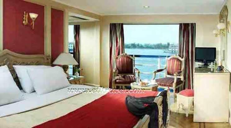 Nile cruises from Luxor to Aswan