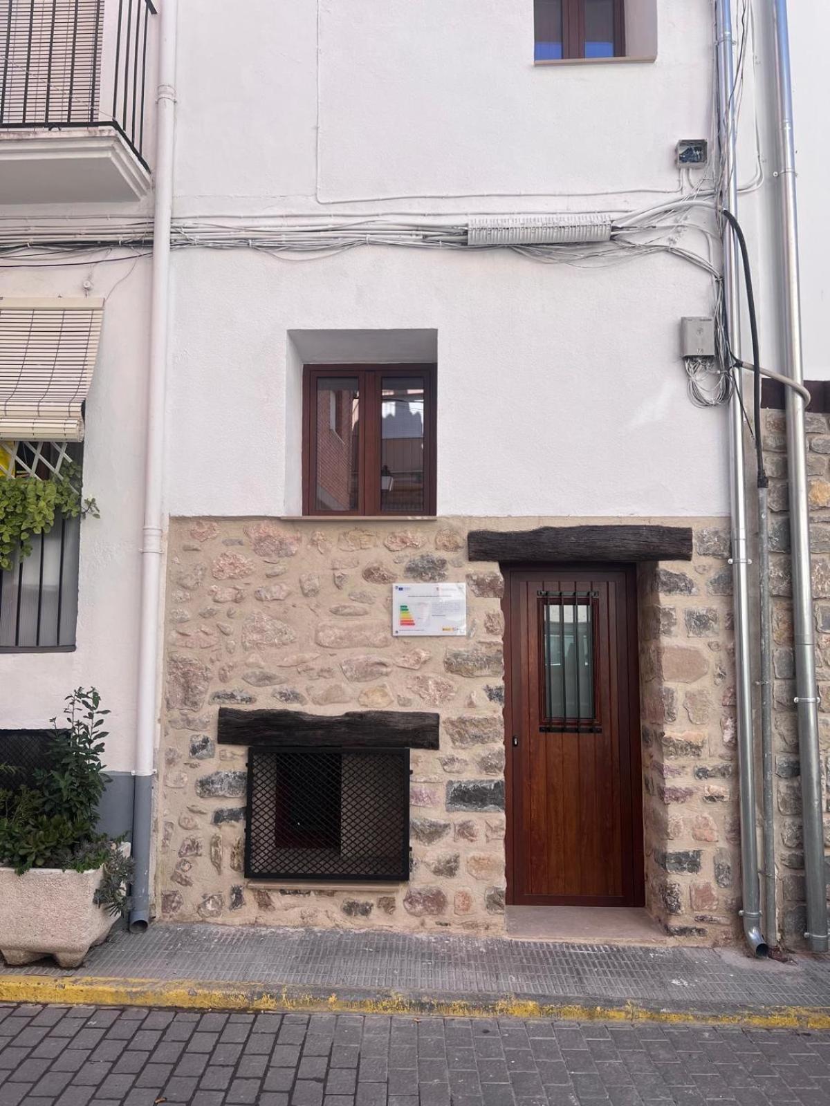 Casa Raquel Montanejos