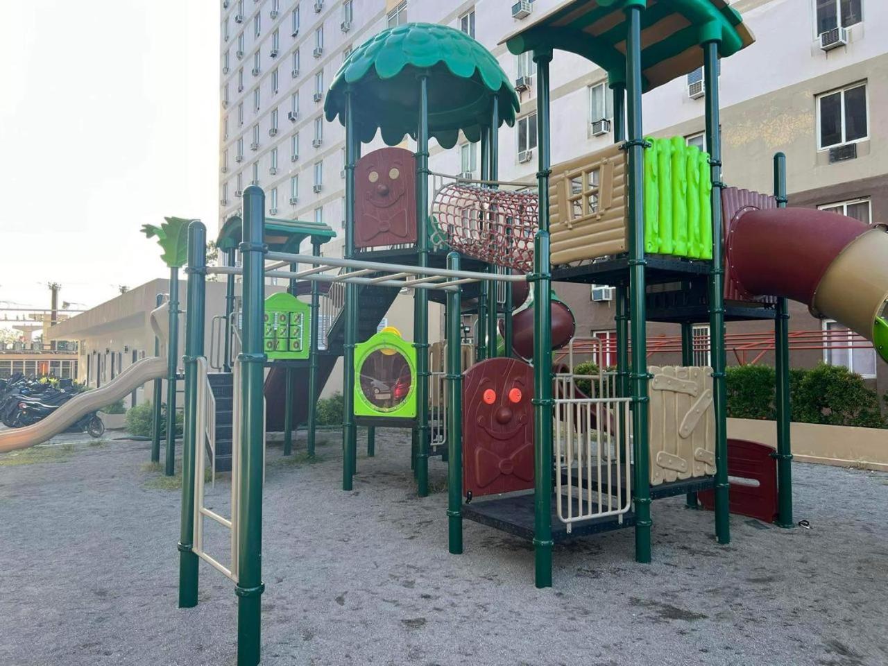 Photo 9
