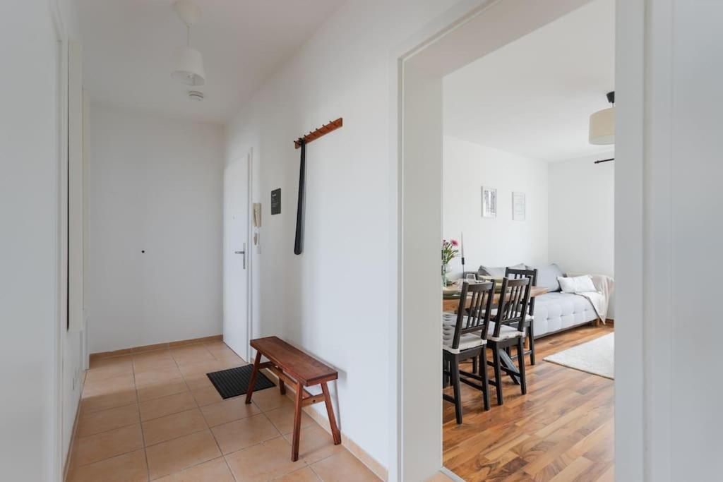 Bauhaus Museum Apartment - Property Image 11