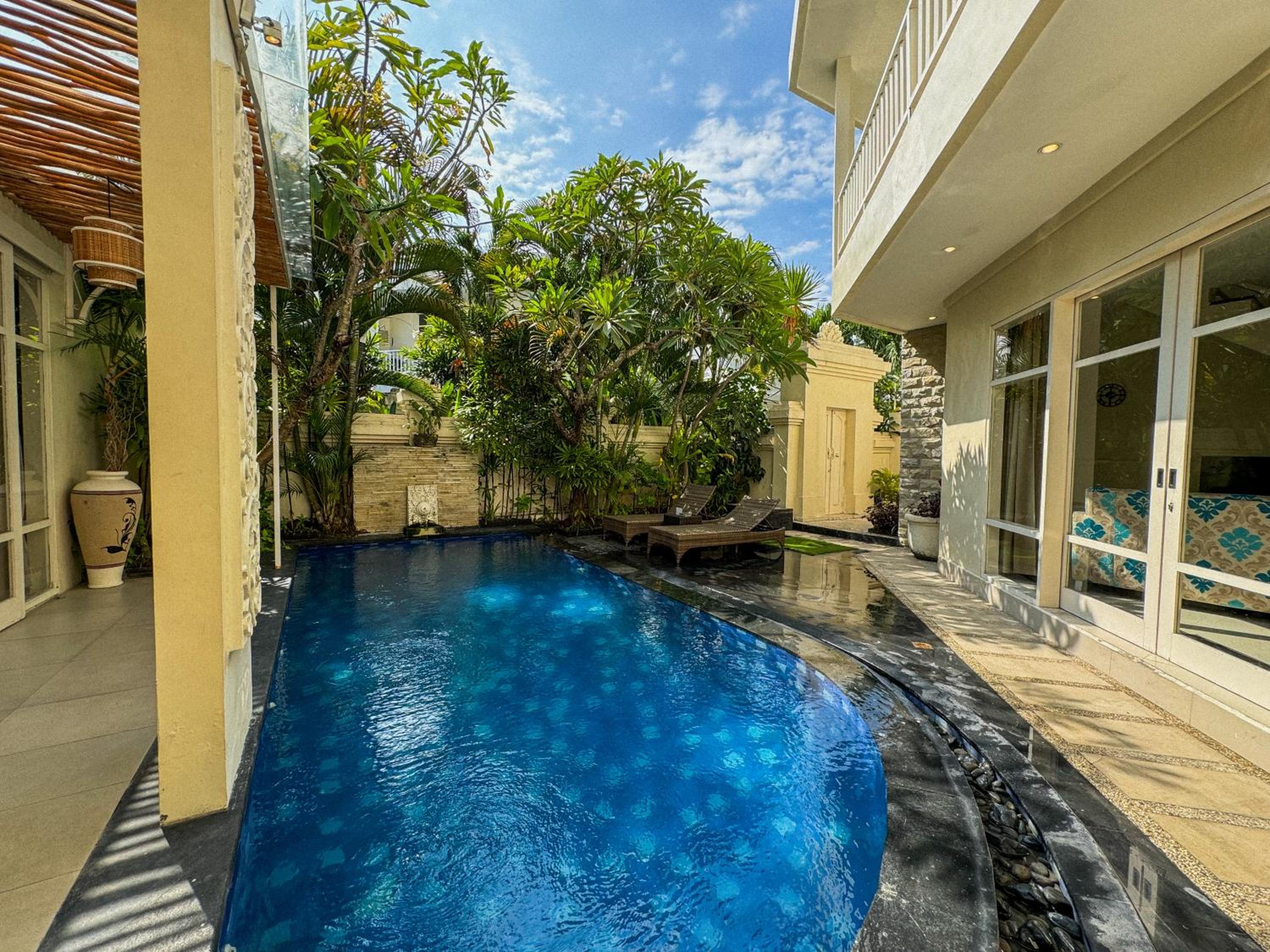 Awila Villas Kuta