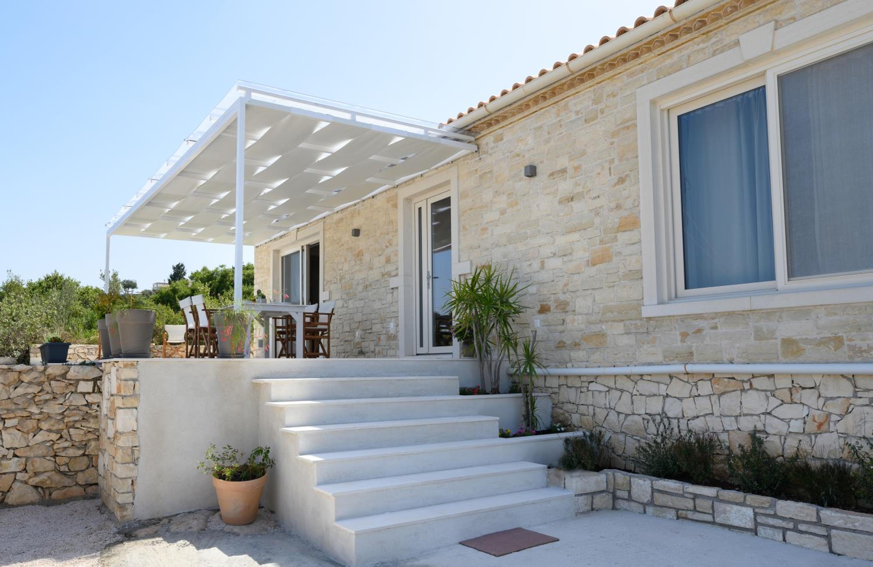Villa Porto Mongonisi