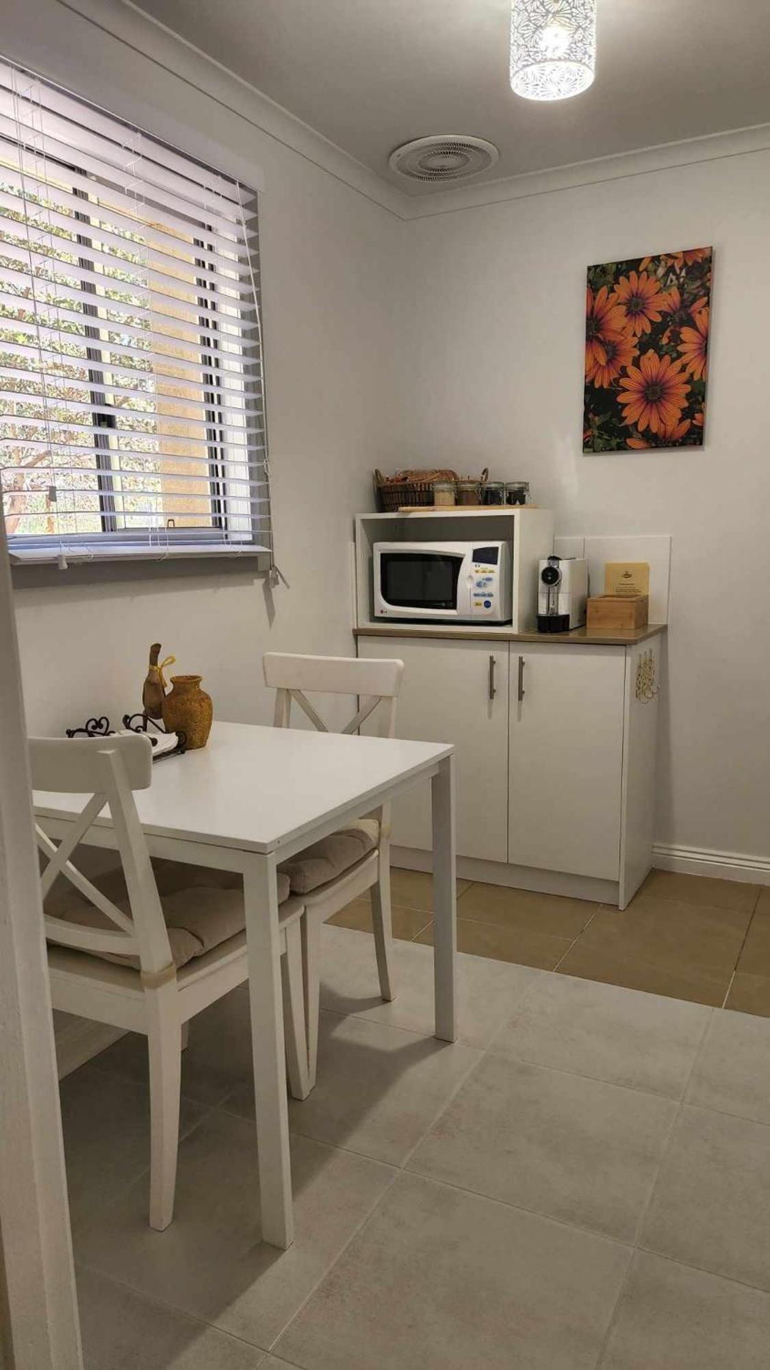 Riesling Trail & Clare Valley Cottages