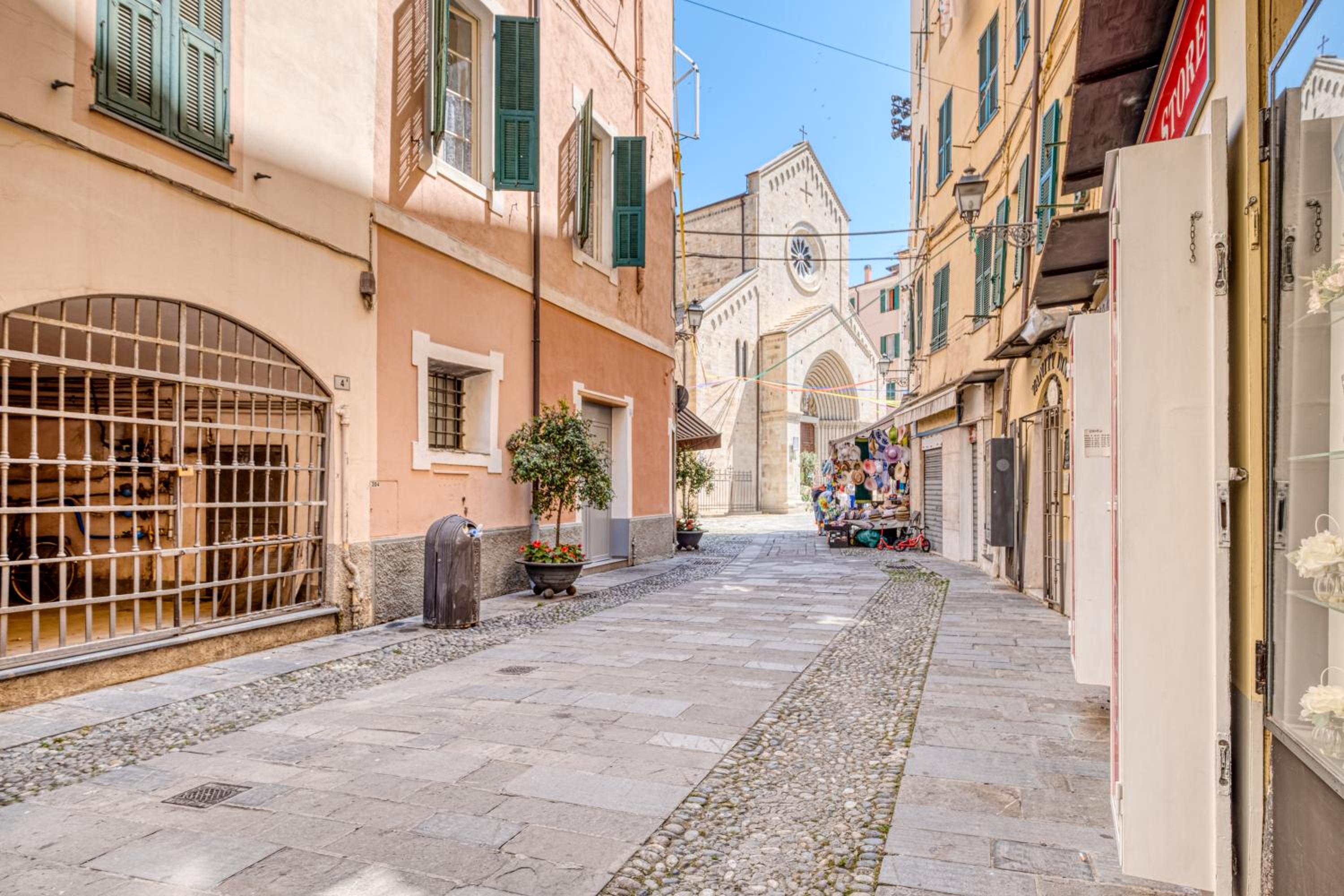 Casa Sanremasca - Happy Rentals view 3