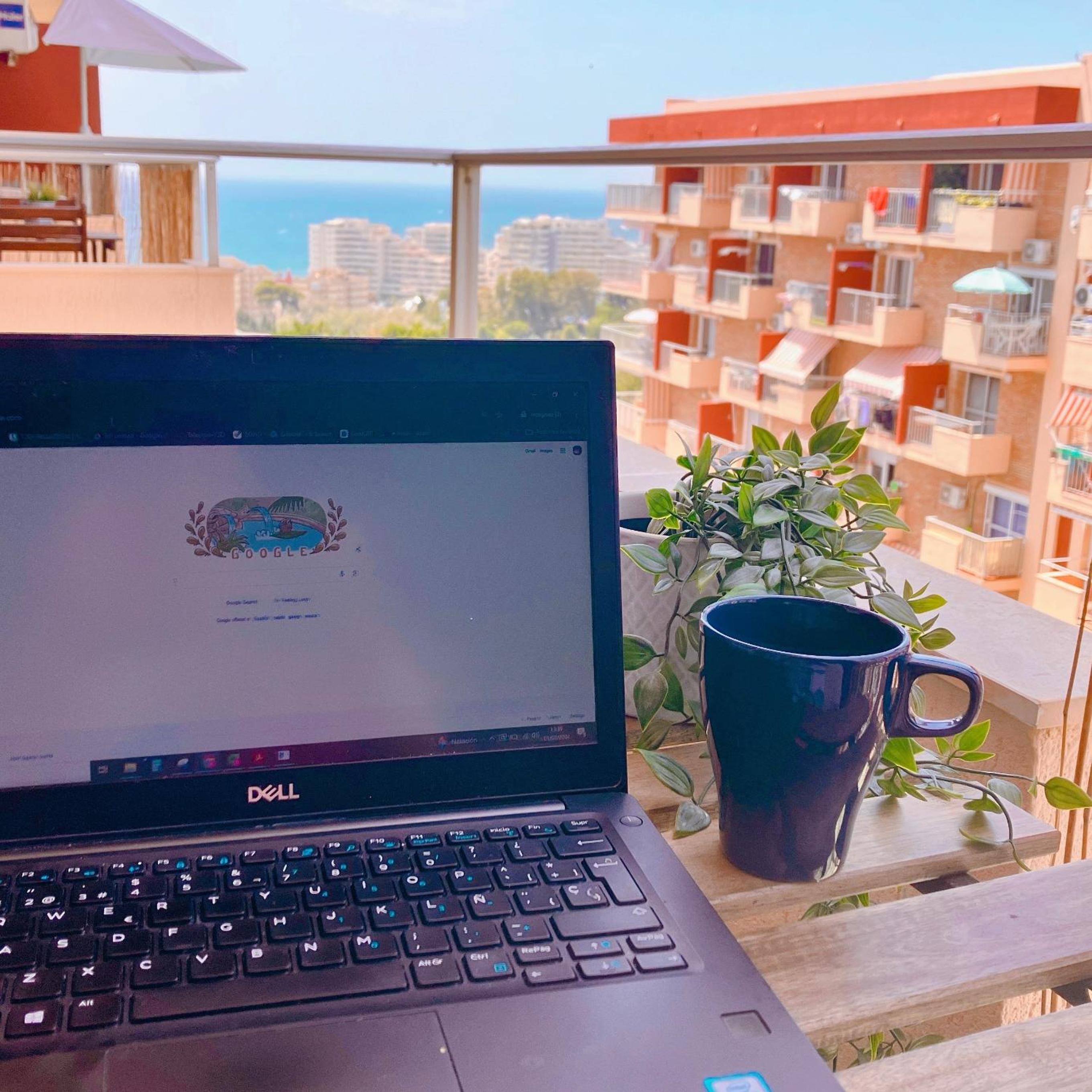 Bythewave Apartments