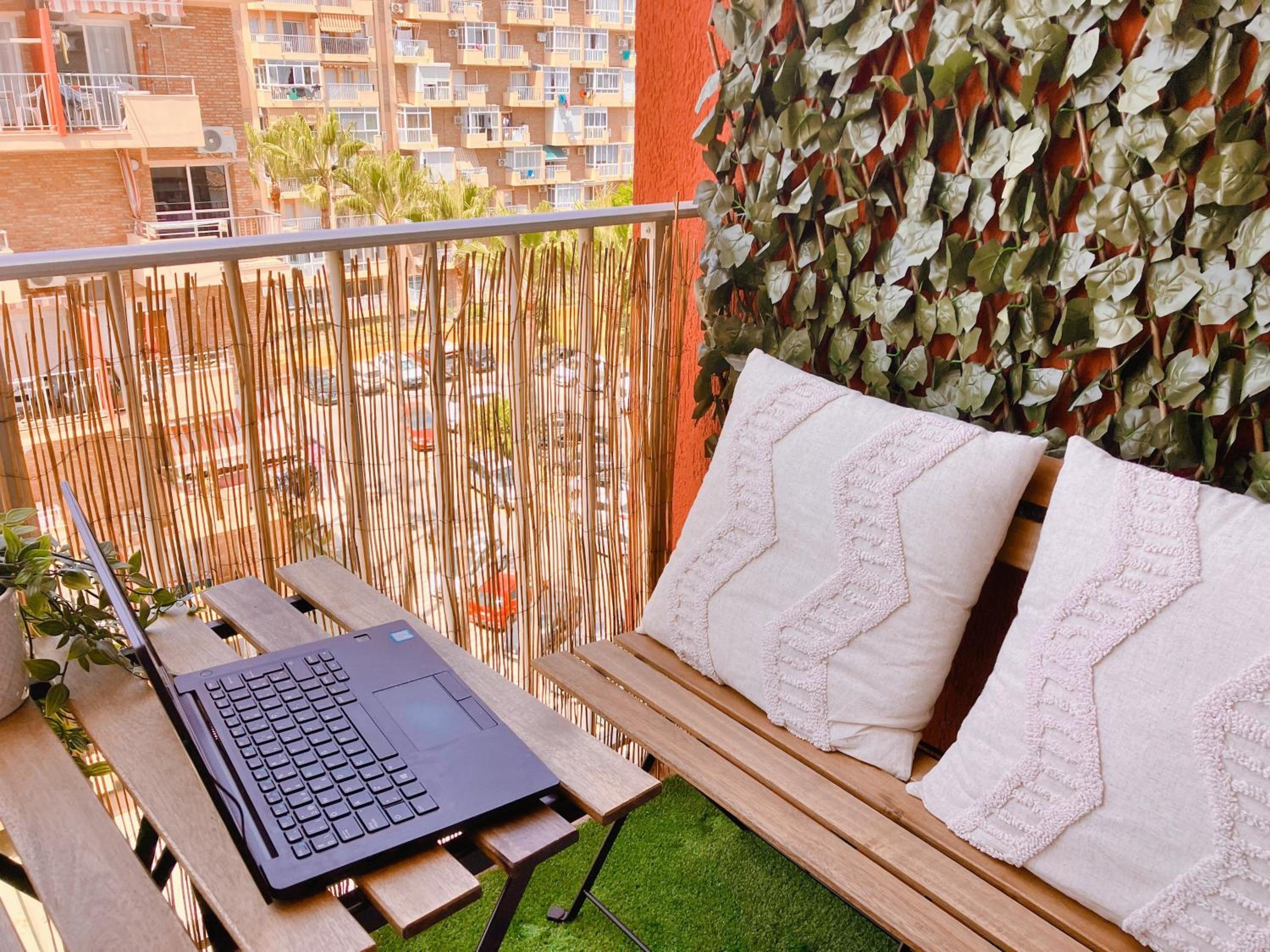 Bythewave Apartments