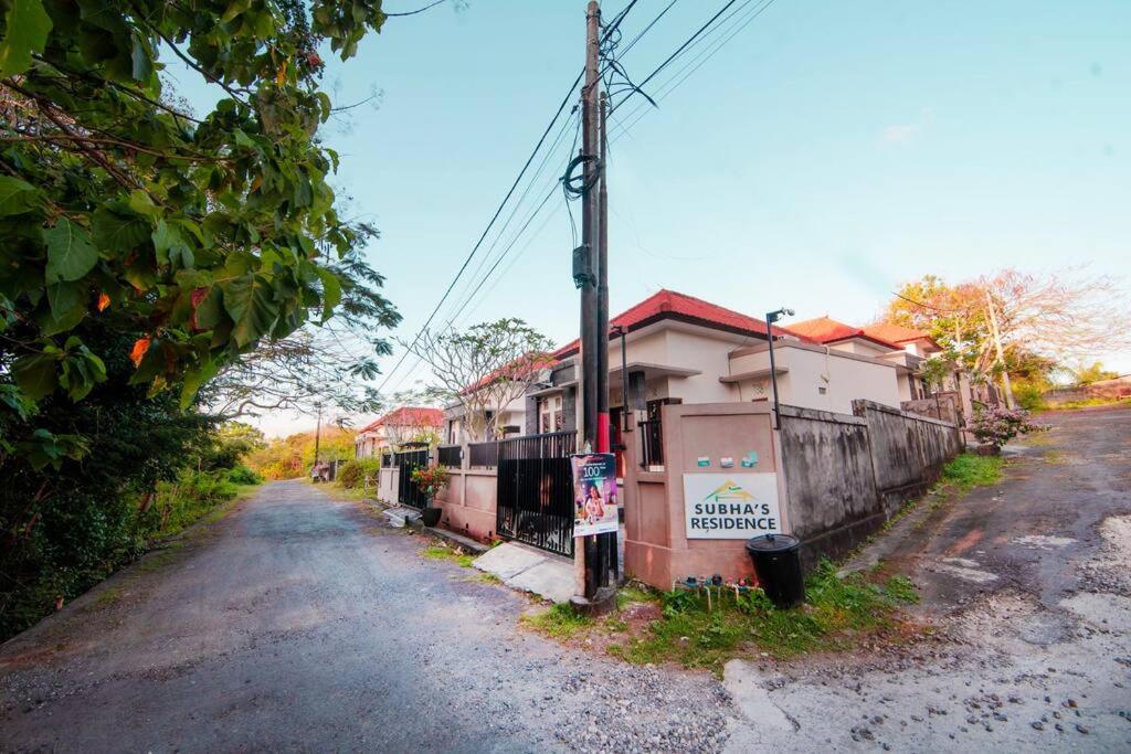 Subha Residence, a cozy house view 3