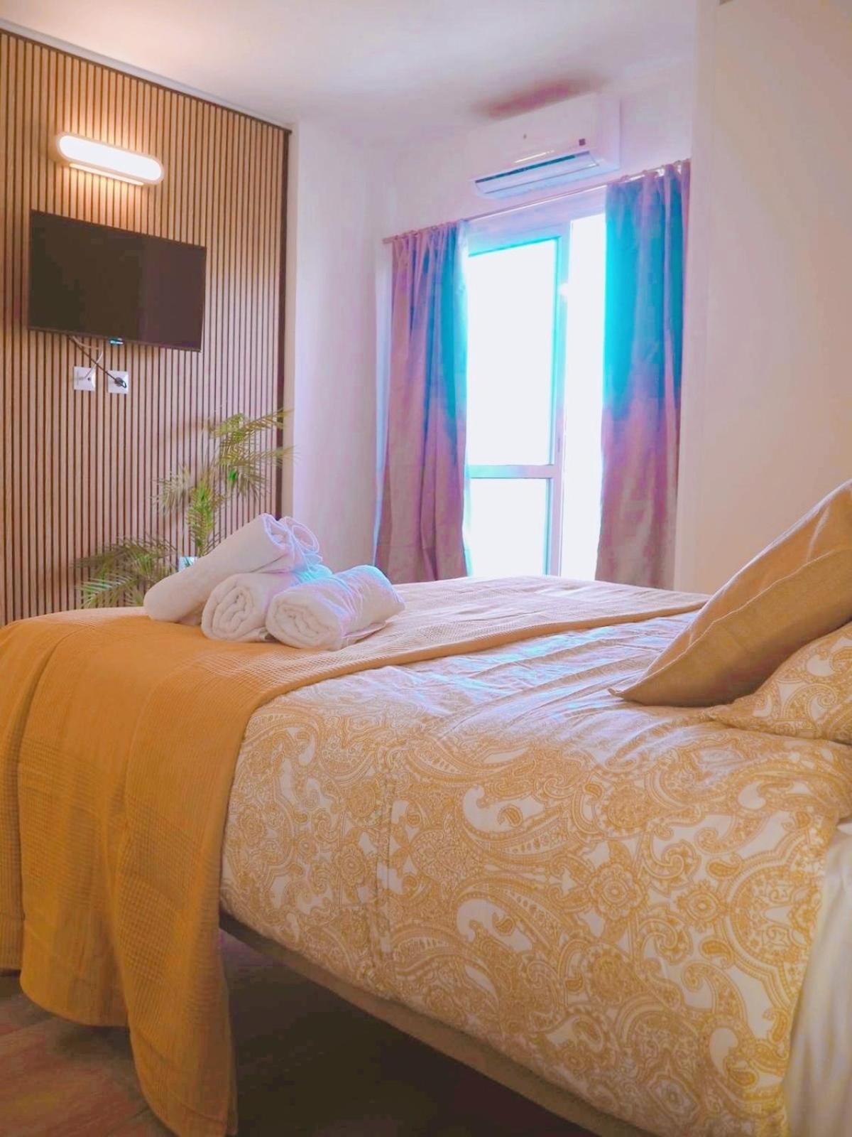 Bythewave Apartments