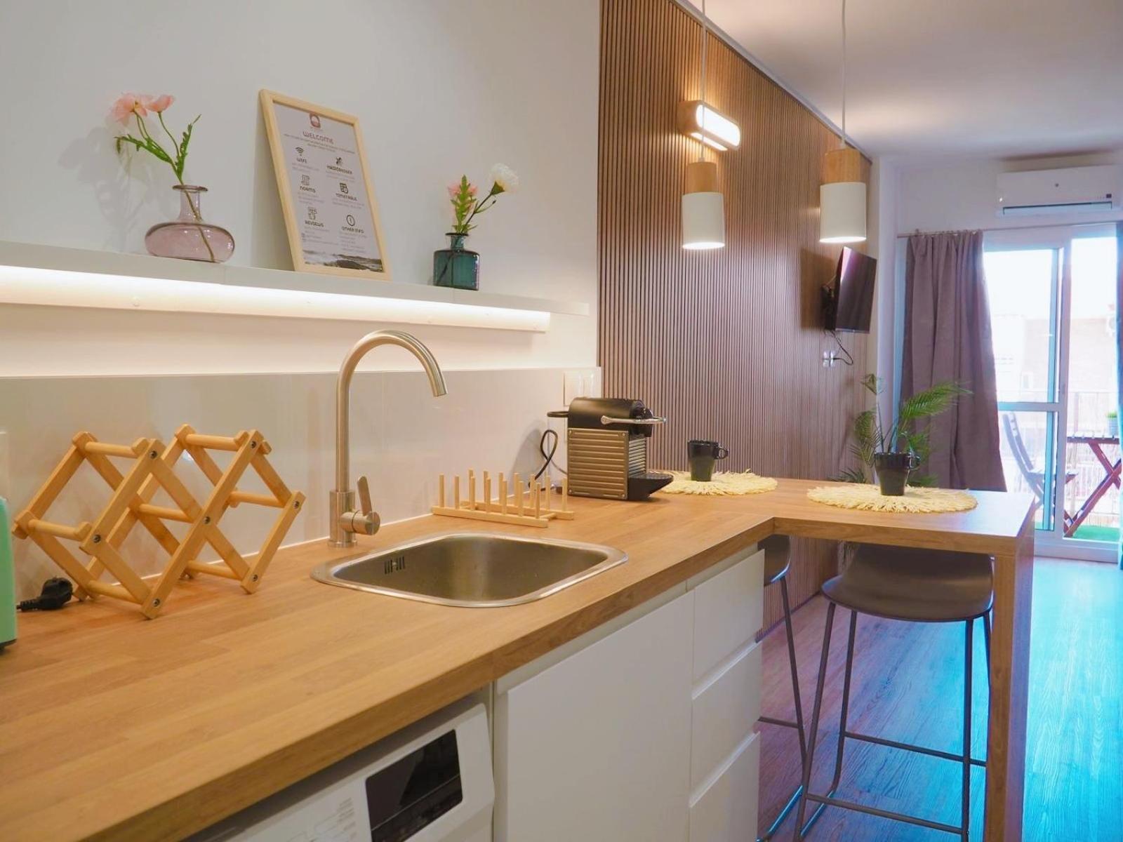 Bythewave Apartments