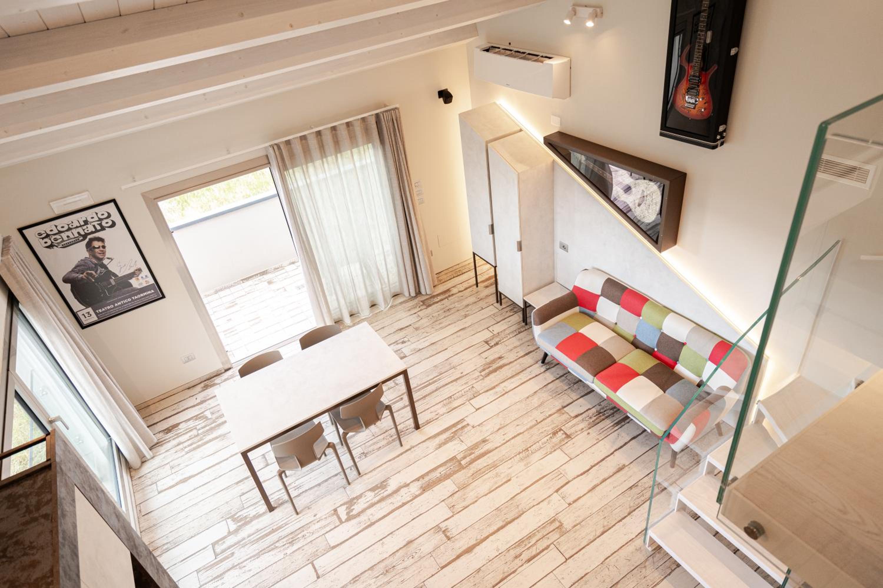 ArtRock Apartments