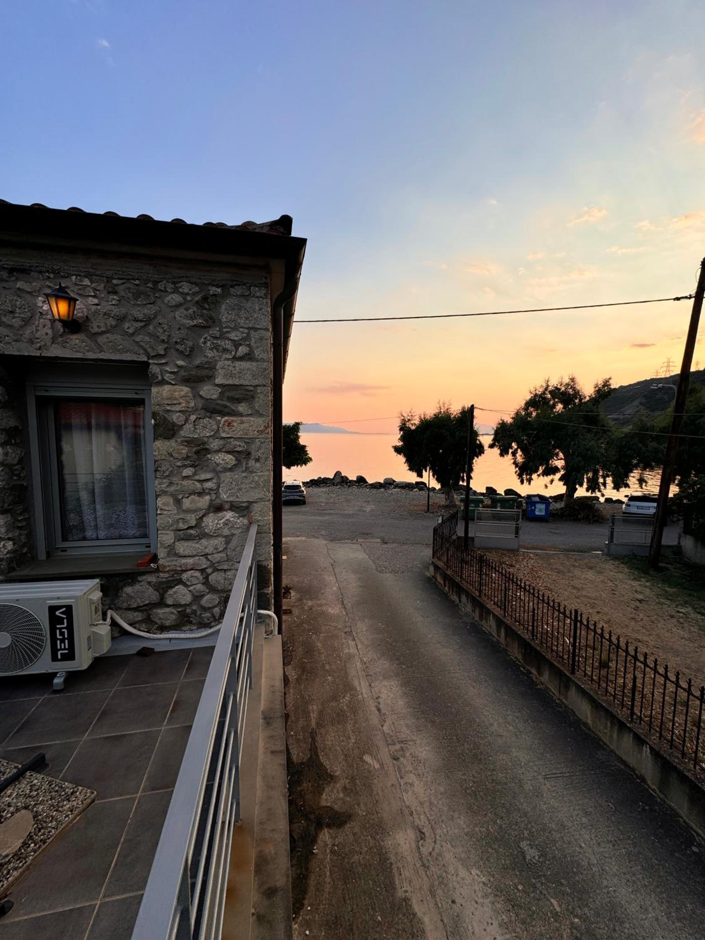 Ianos Maisonette