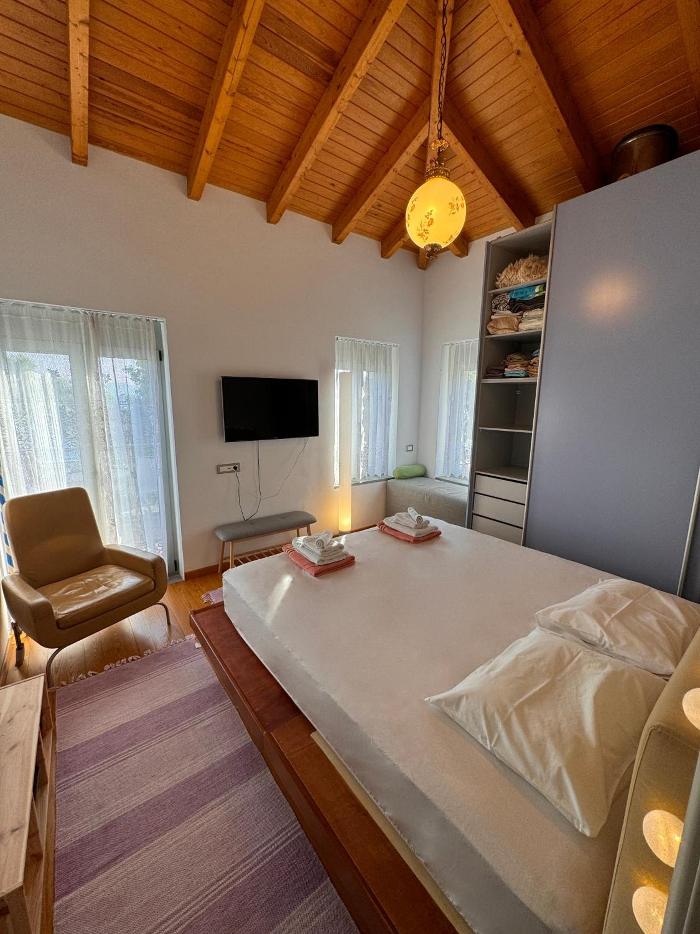 Ianos Maisonette