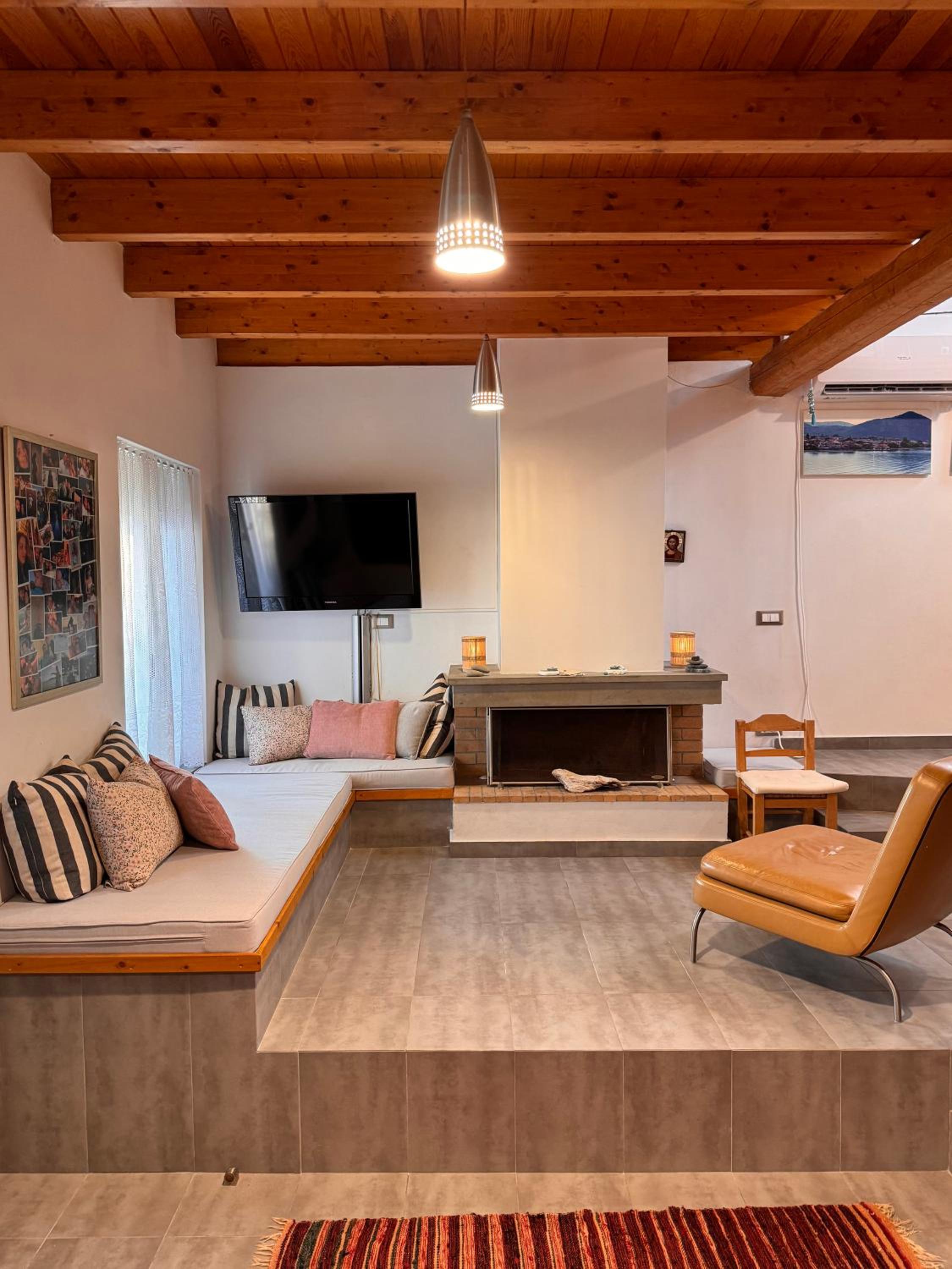Ianos Maisonette