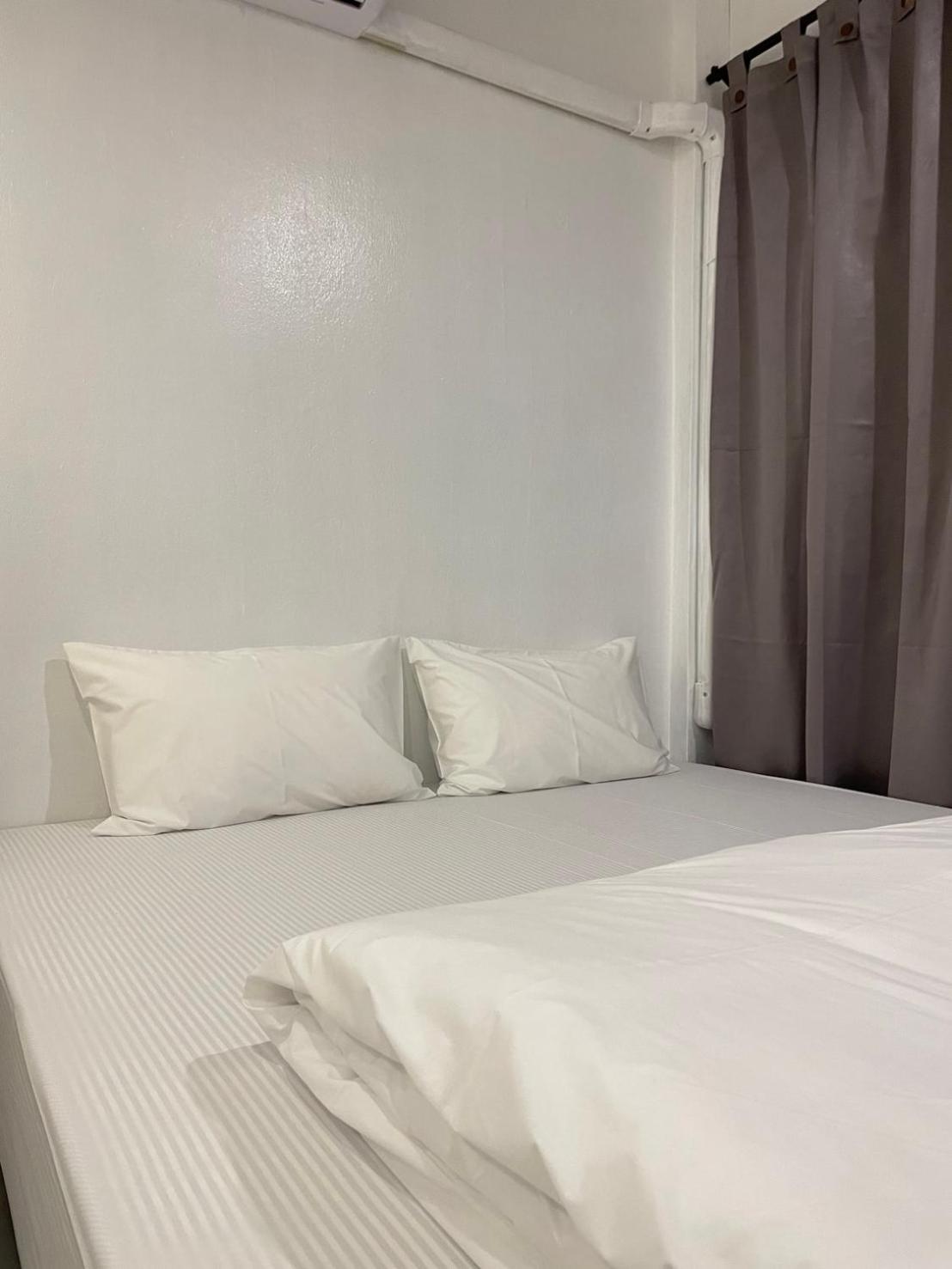 Ekanek Hostel