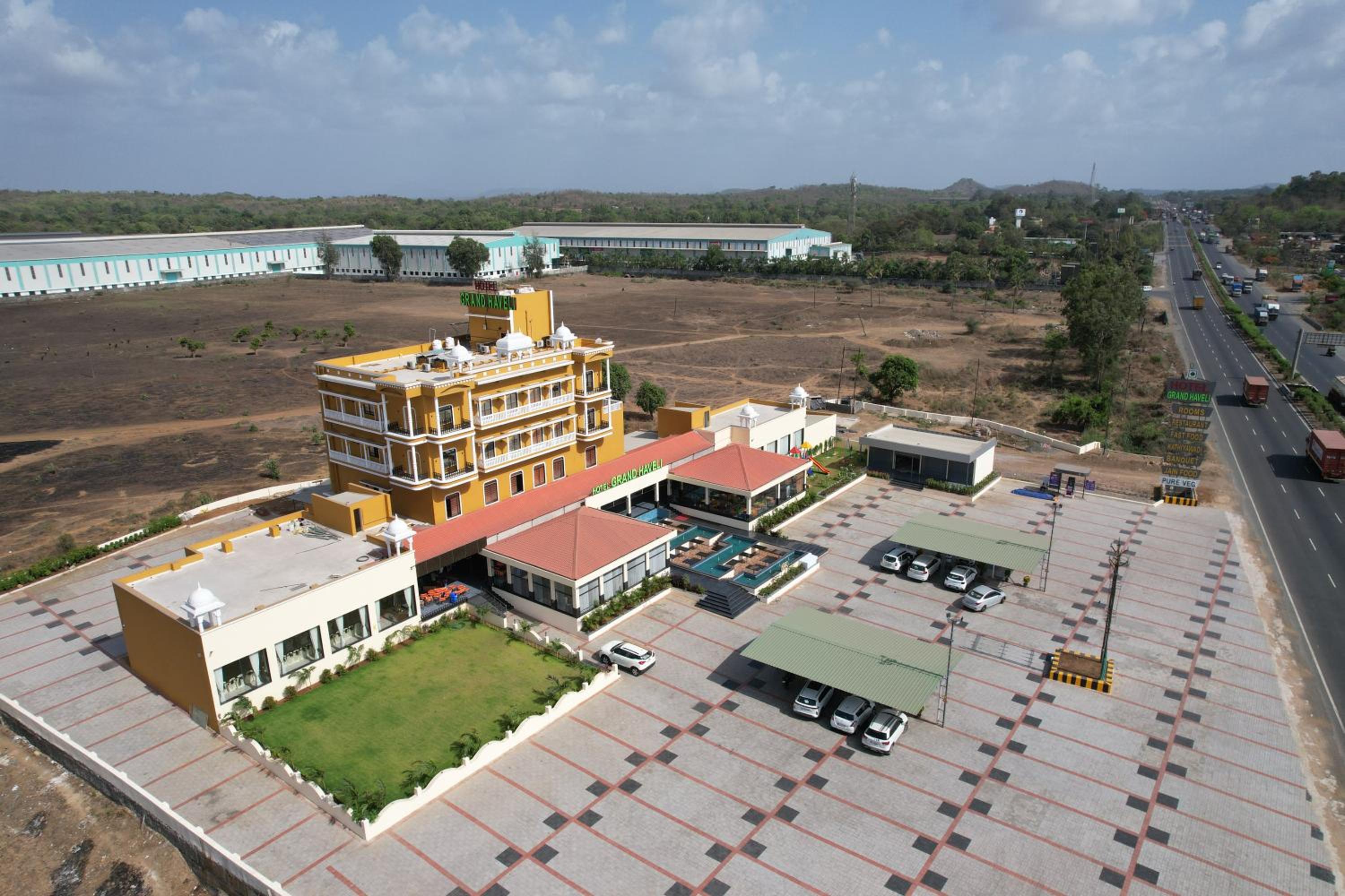 Hotel Grand Haveli view 5