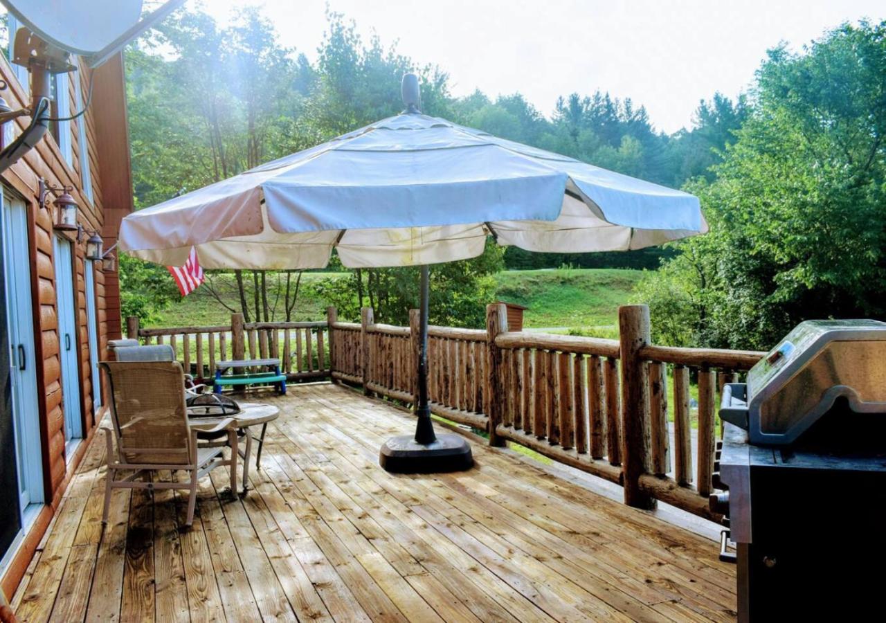 Spacious Cabin Retreat with Hot Tub view 4