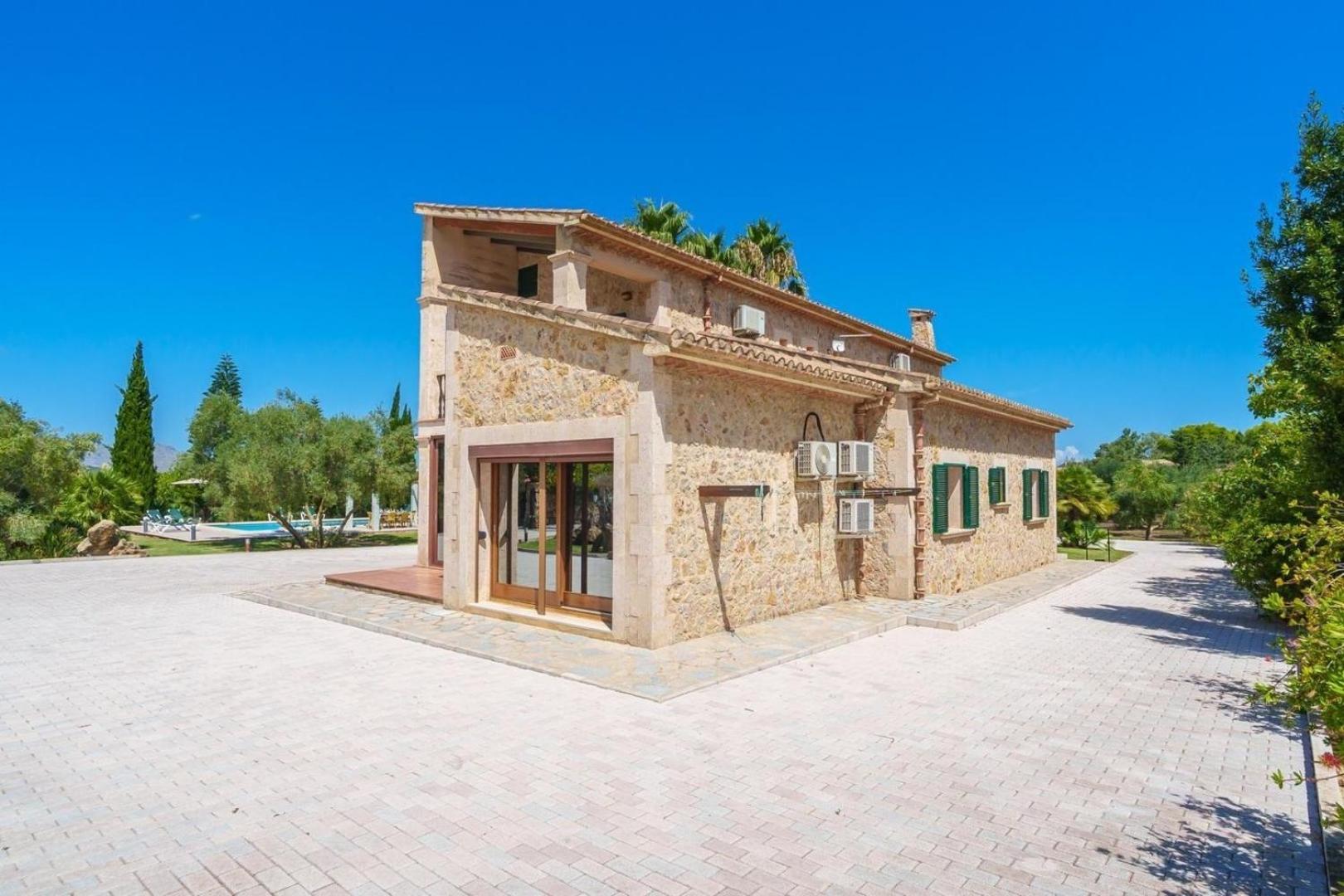Schönes Landhaus mit Pool für 10 Personen in Strandnähe view 3