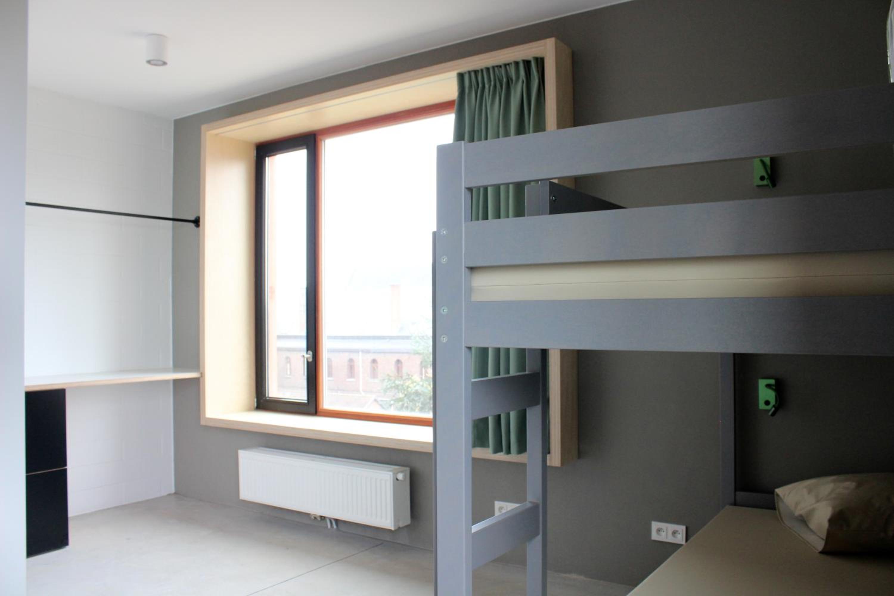 Photo 16