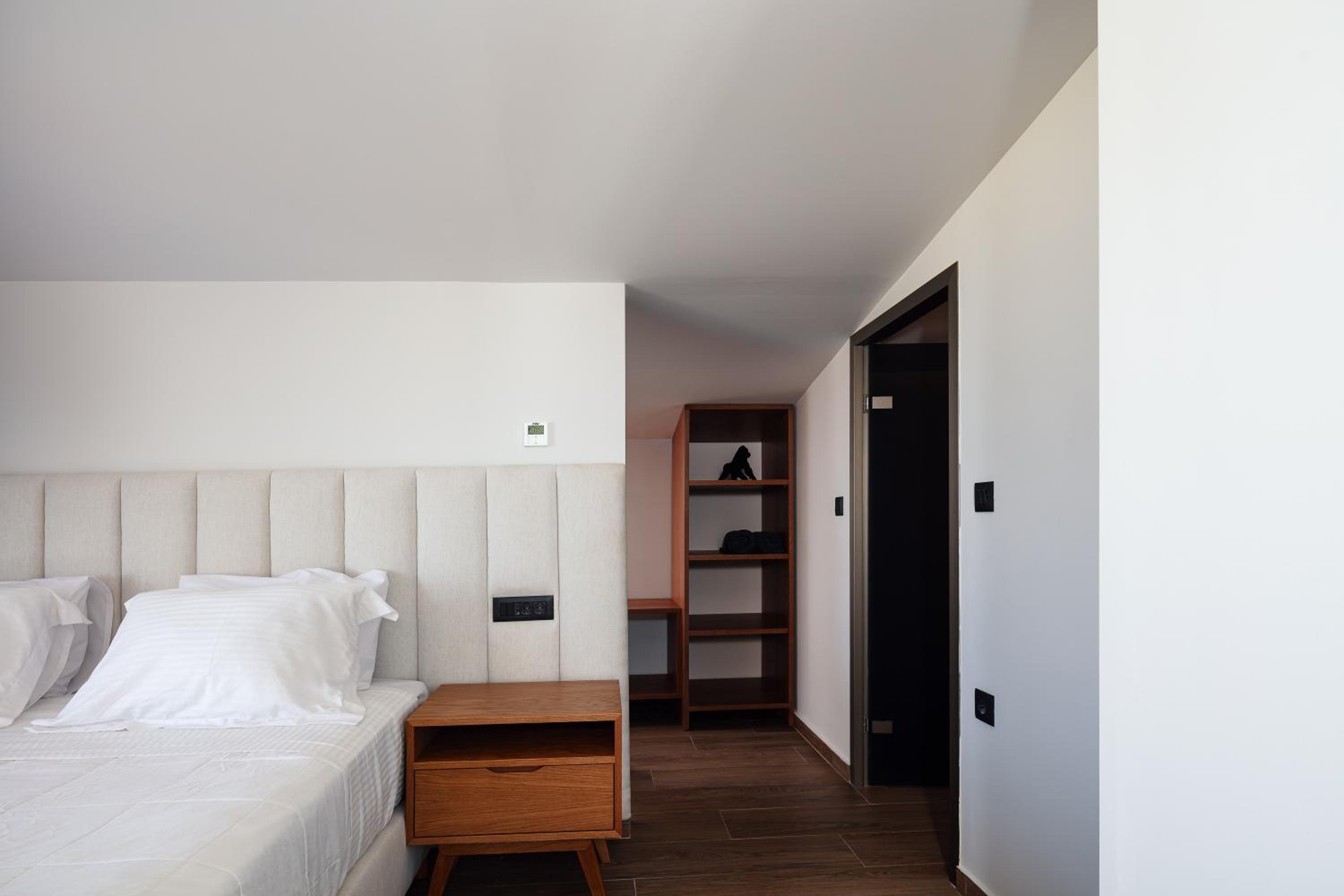 Nuera Villas