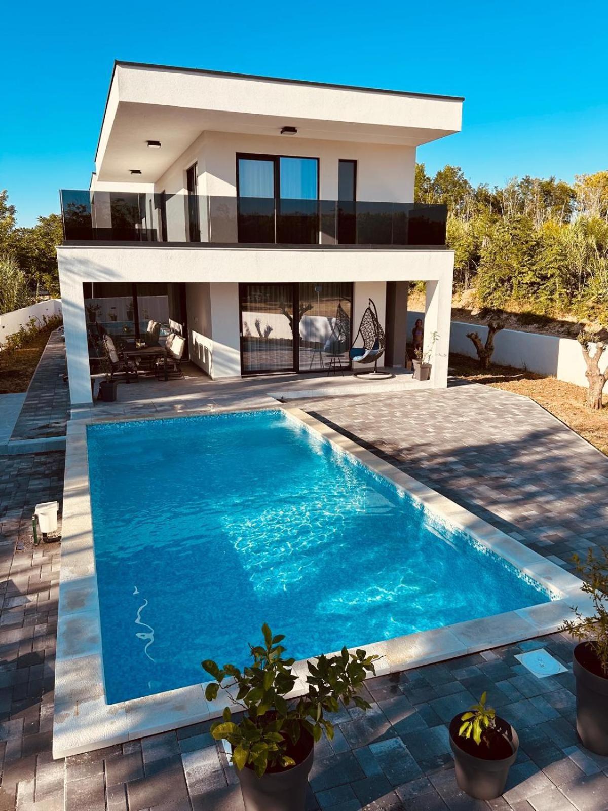 Villa Merci view 2
