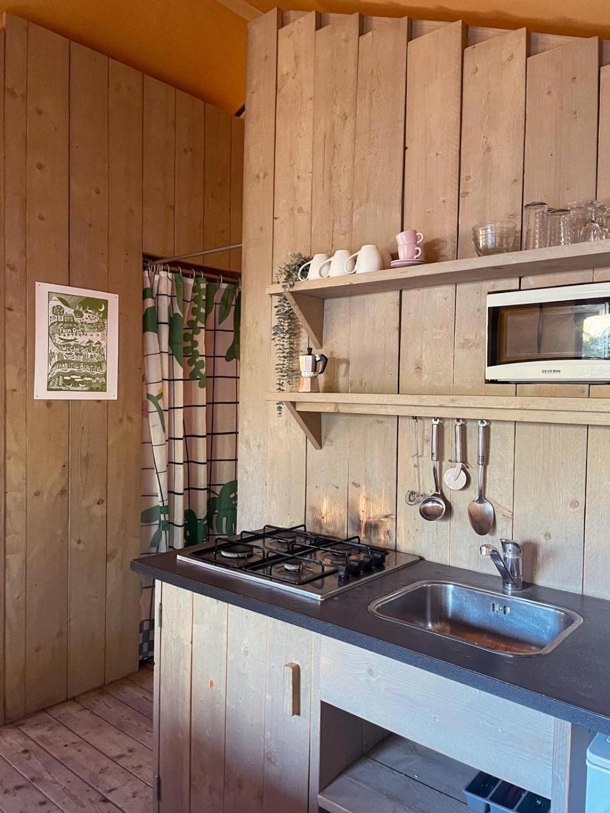 Viareggio Vacations - Glamping tent with bathroom - Tuscany next to sea! - Property Image 27