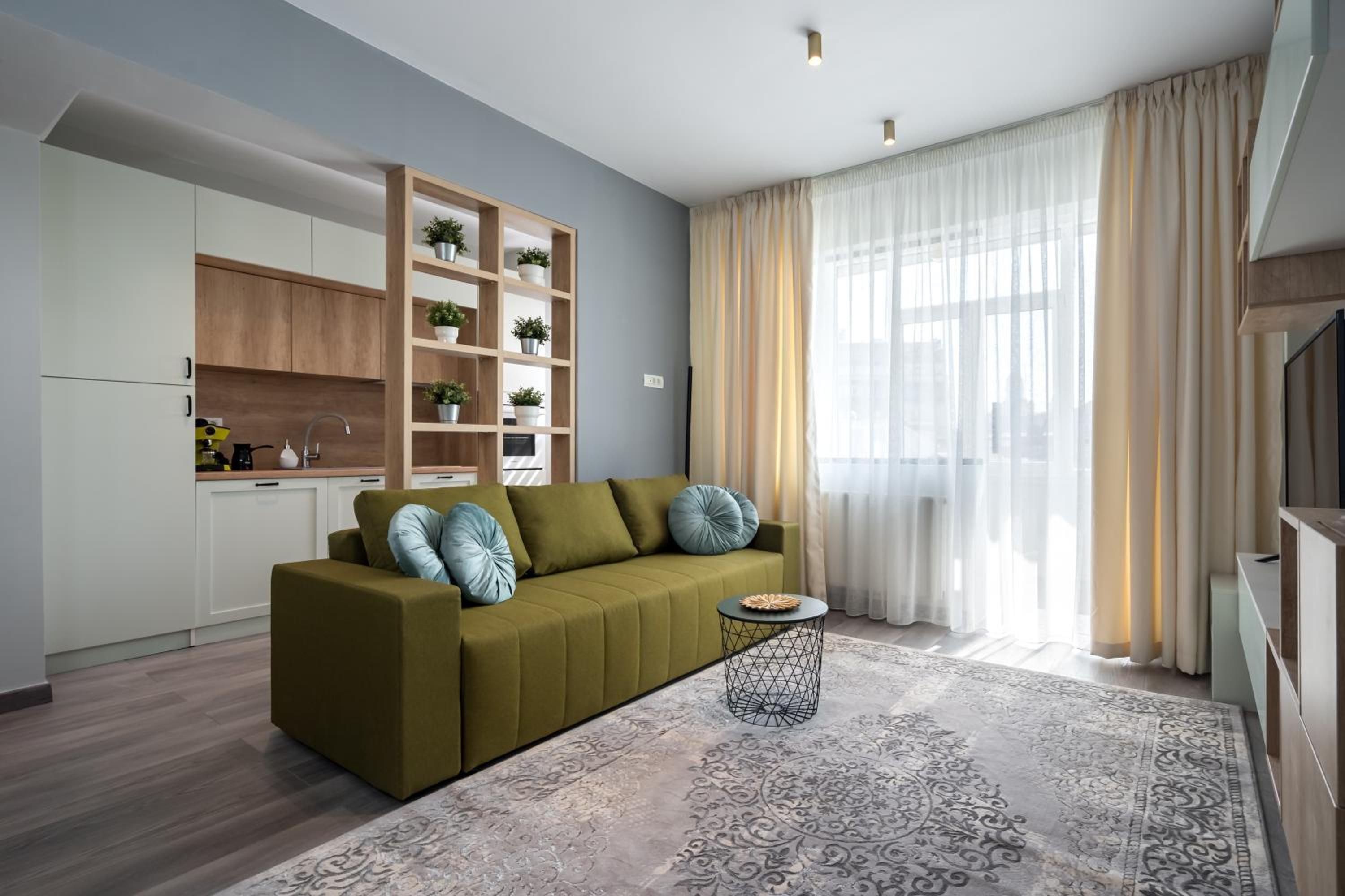 Breeze Getaway City Center view 4