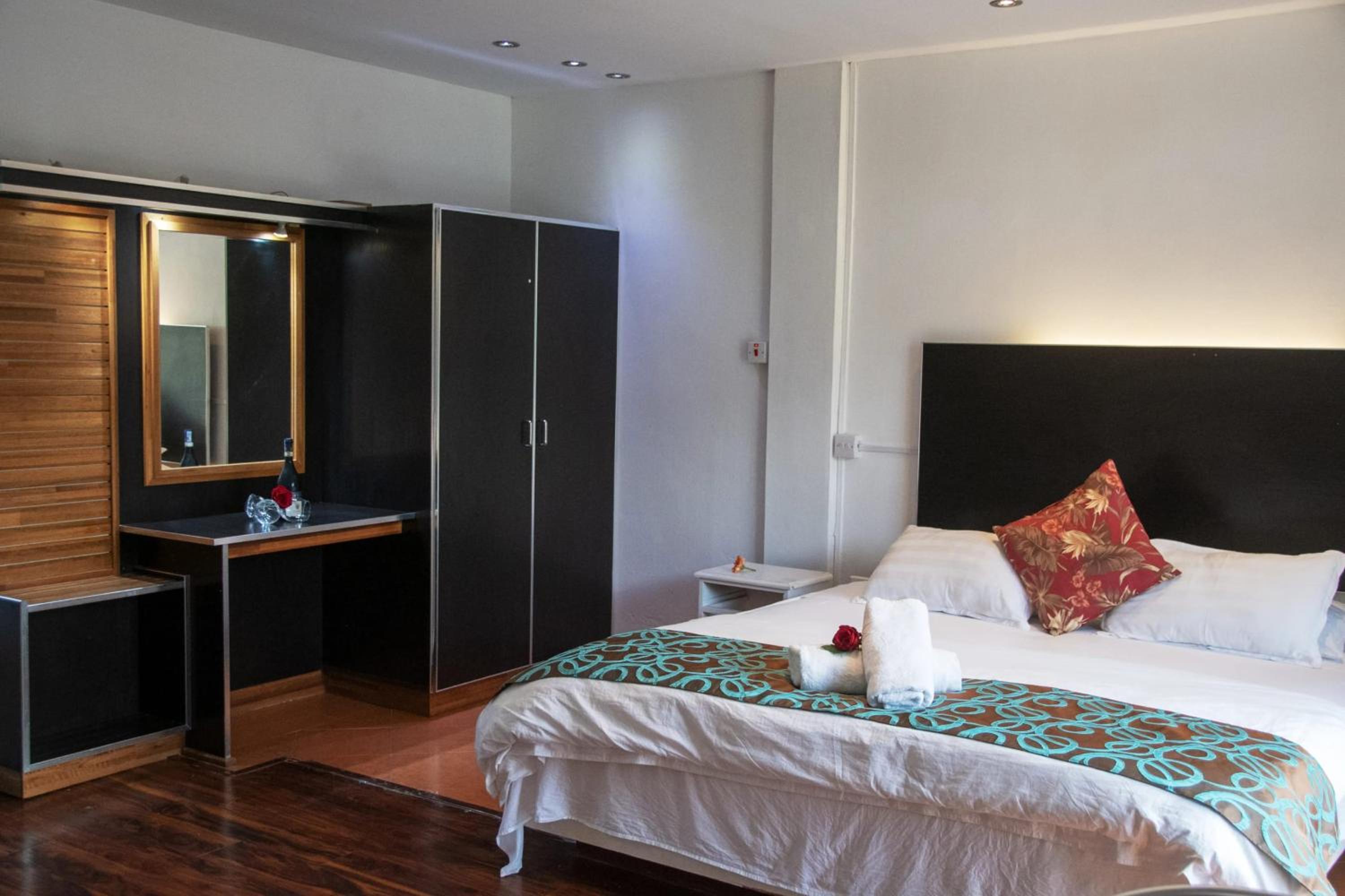 Modern Studio with Pool in Grand Baie - 40 sqm - A/C. view 3