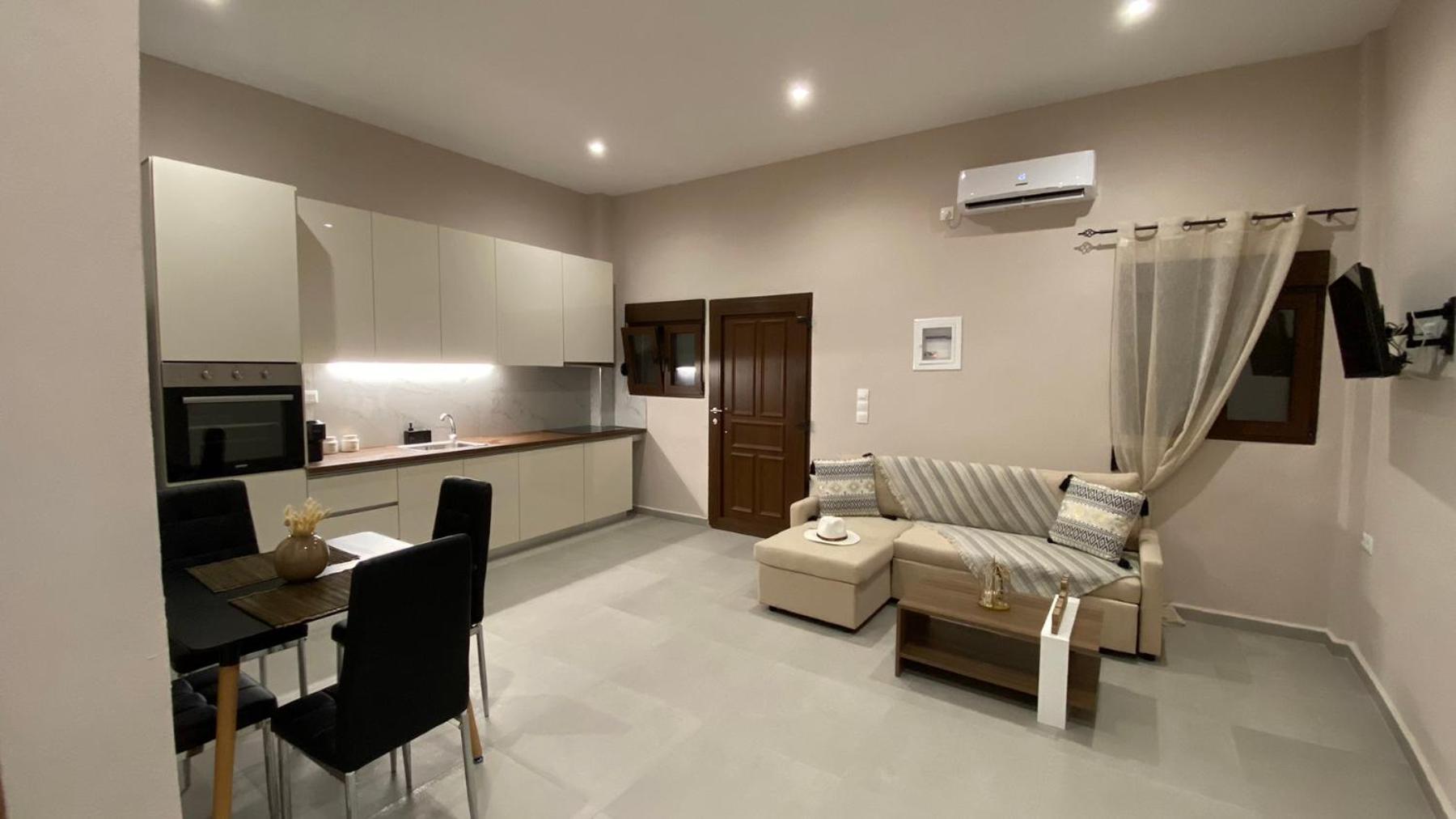 Stv Royal Appartments view 3