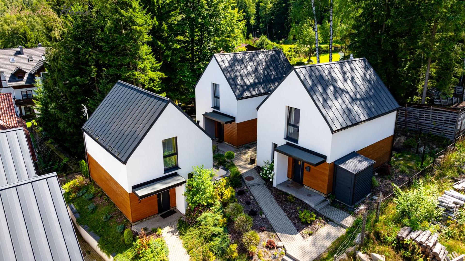 Wonder Home - Domki górskie wolnostojące z prywatnymi tarasami - zielona okolica