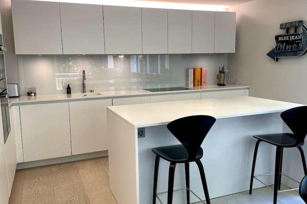 Private luxury 4 bedroom apartment in Flims Waldhaus