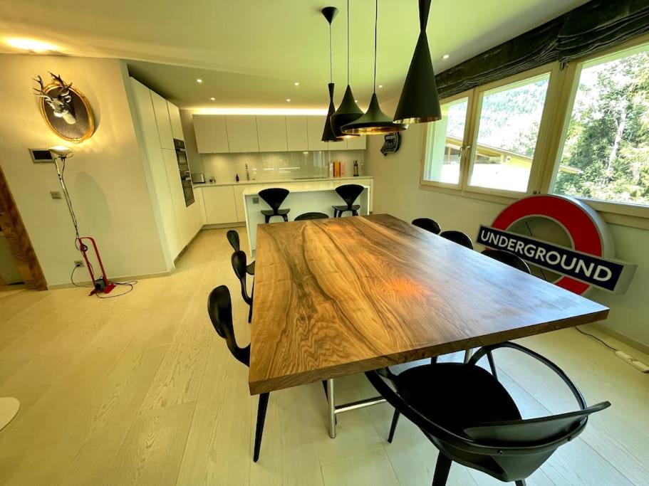 Private luxury 4 bedroom apartment in Flims Waldhaus