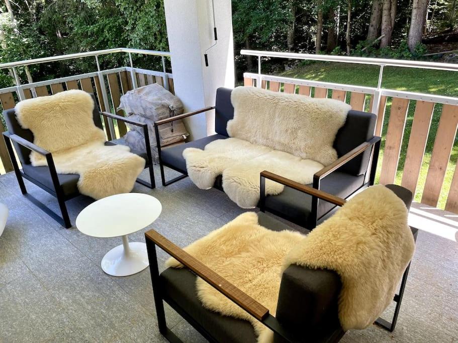 Private luxury 4 bedroom apartment in Flims Waldhaus