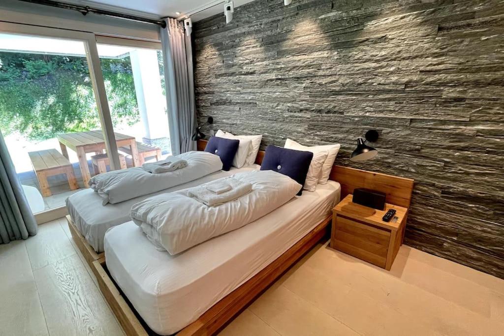 Private luxury 4 bedroom apartment in Flims Waldhaus