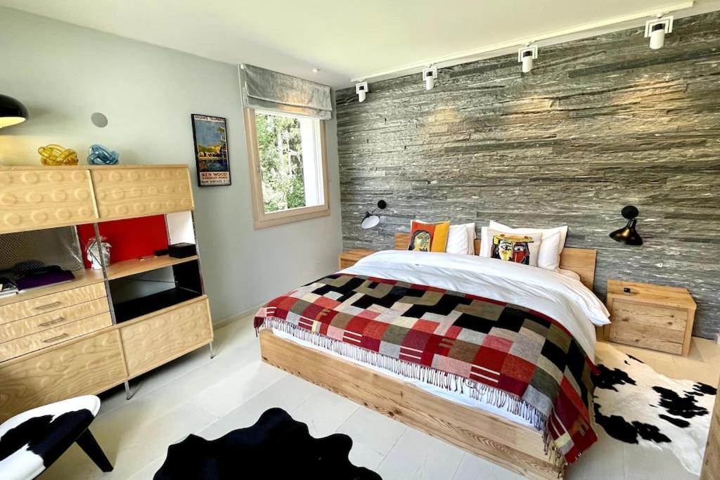 Private luxury 4 bedroom apartment in Flims Waldhaus