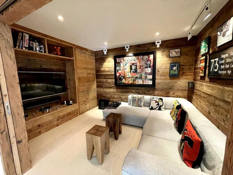 Private luxury 4 bedroom apartment in Flims Waldhaus