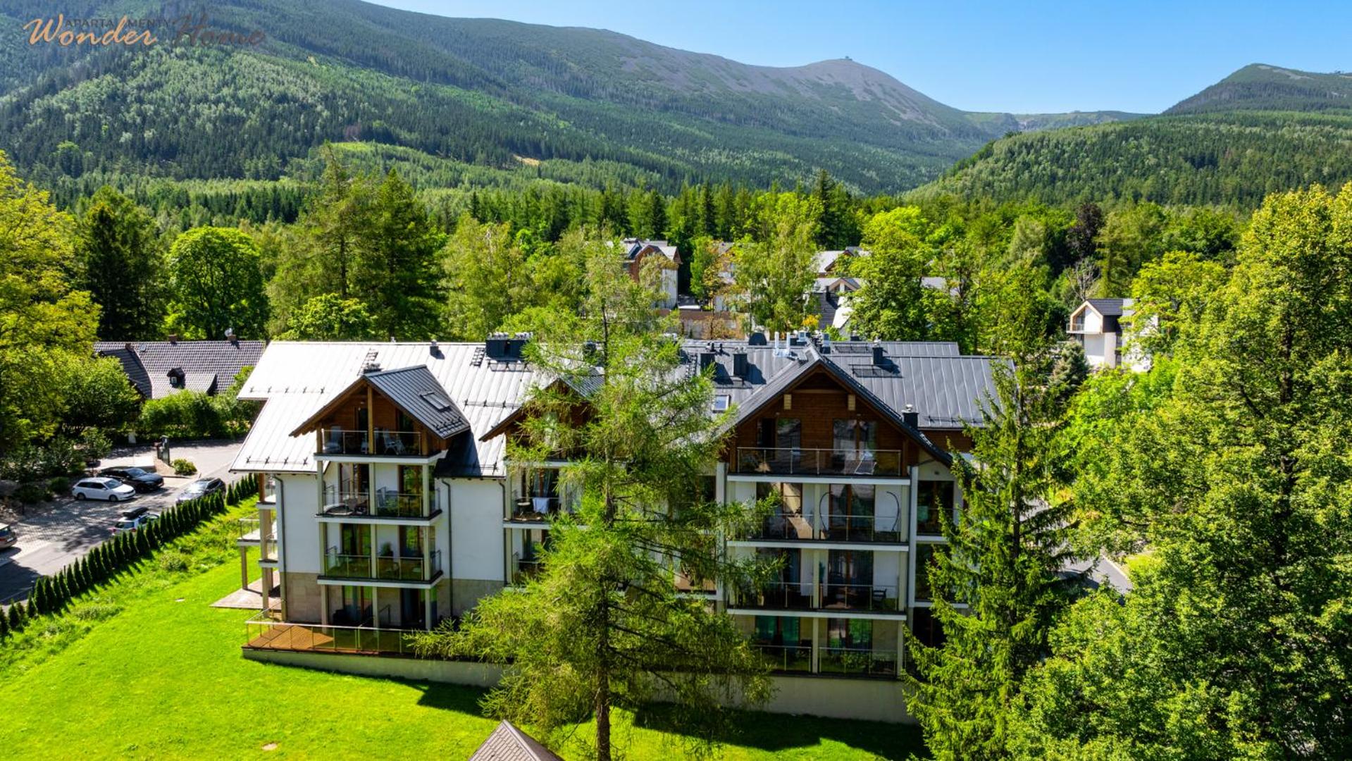 Wonder Home - Apartamenty z widokami i blisko szlaków - w spokojnej części Karpacza