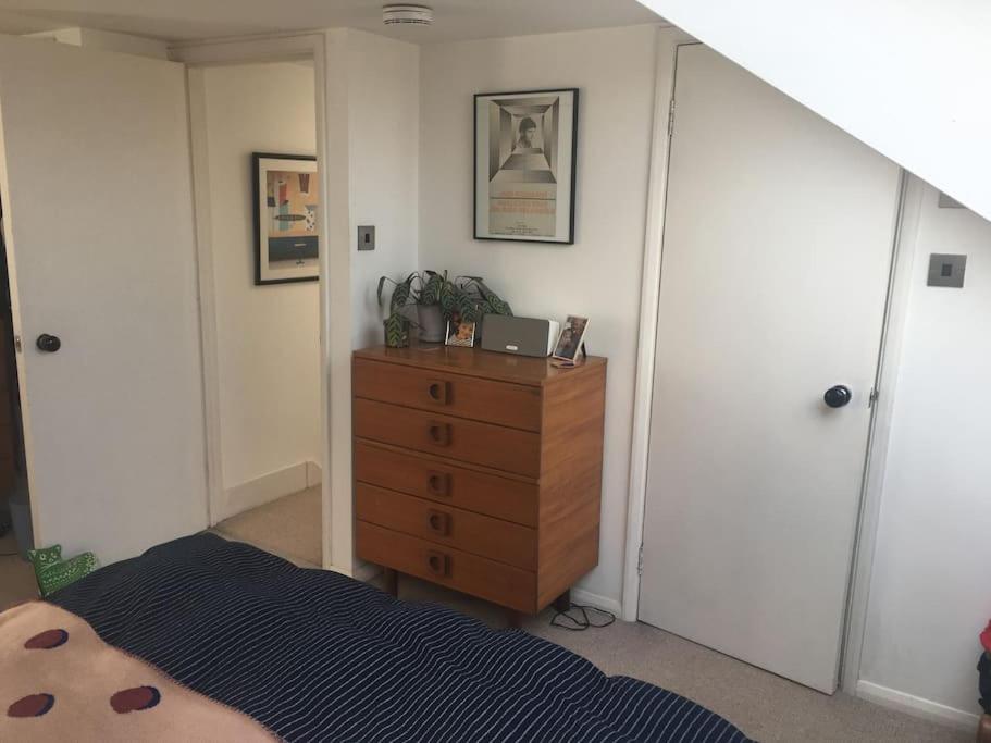 Clapham, London 4 bedroom family house