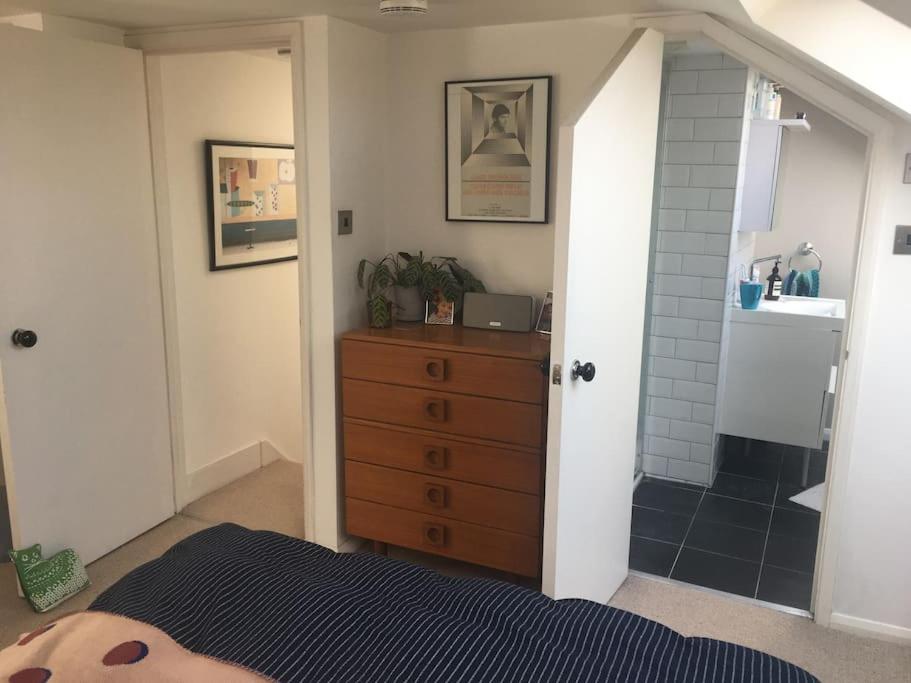 Clapham, London 4 bedroom family house