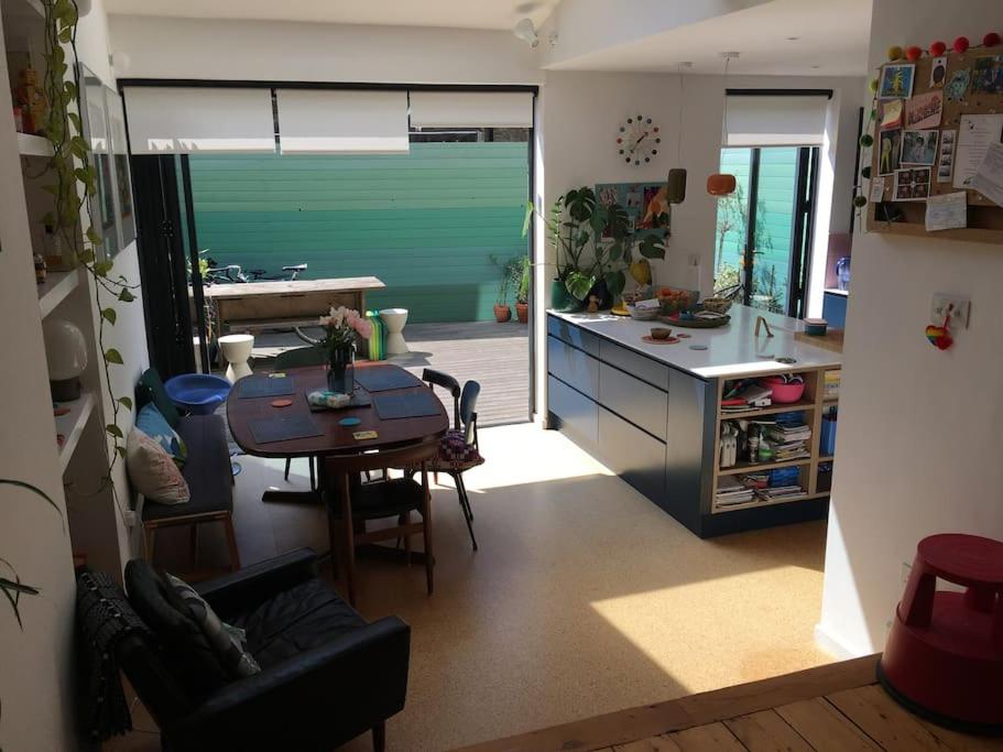 Clapham, London 4 bedroom family house