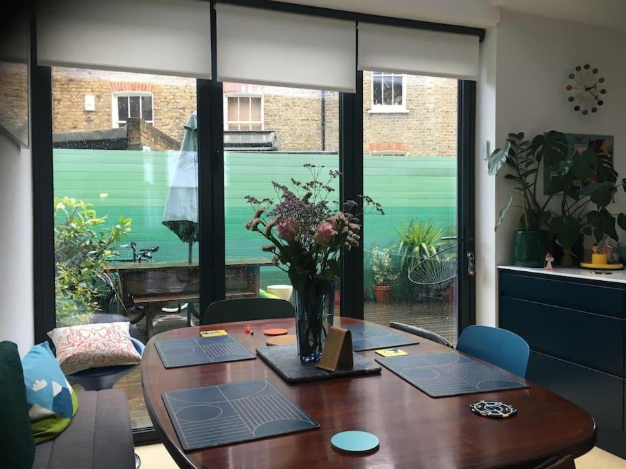Clapham, London 4 bedroom family house