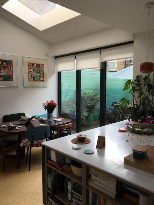 Clapham, London 4 bedroom family house
