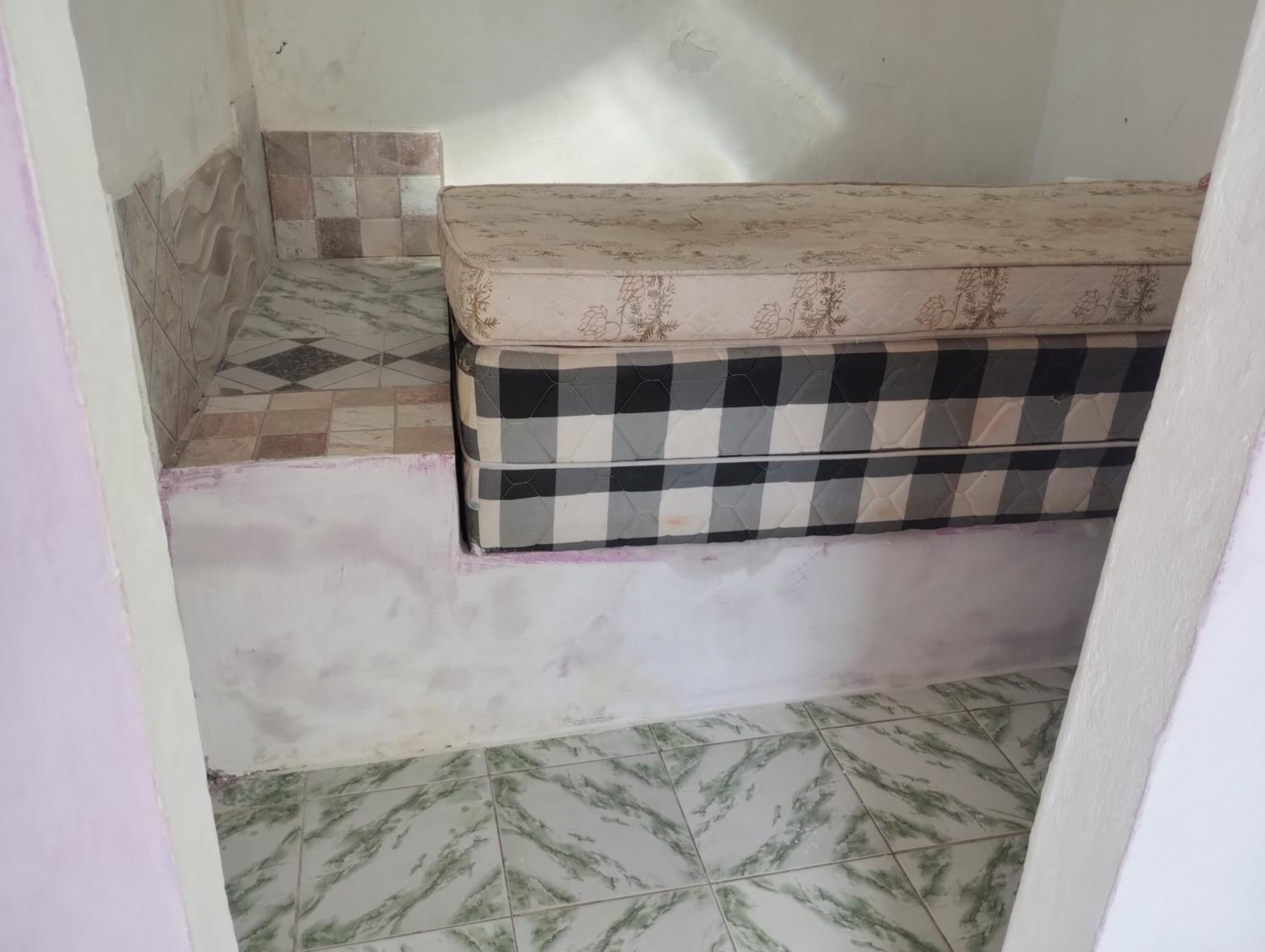 Casa 1 quarto amarela praia Cabuçu,Saubara