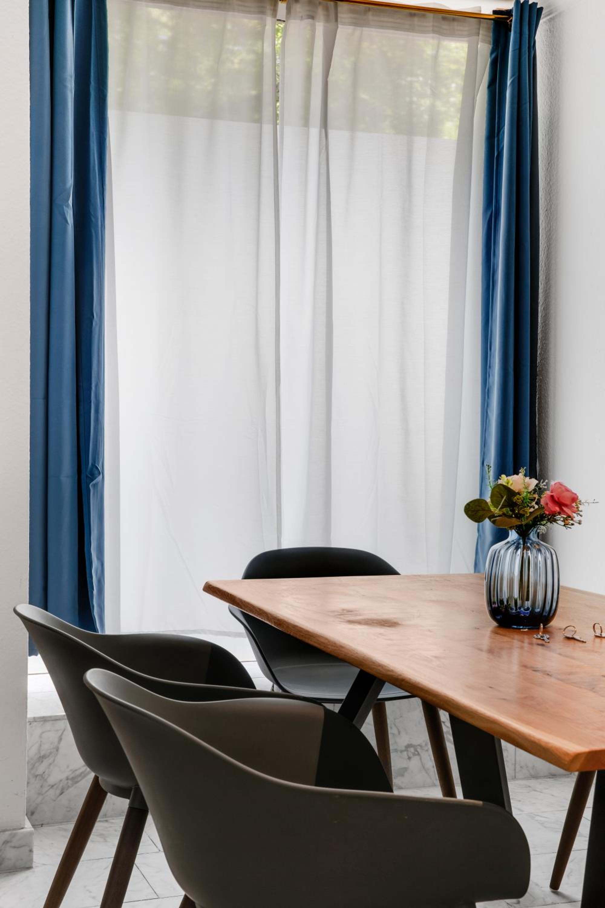 central 3 Bedroom Apartment in Kreuzberg