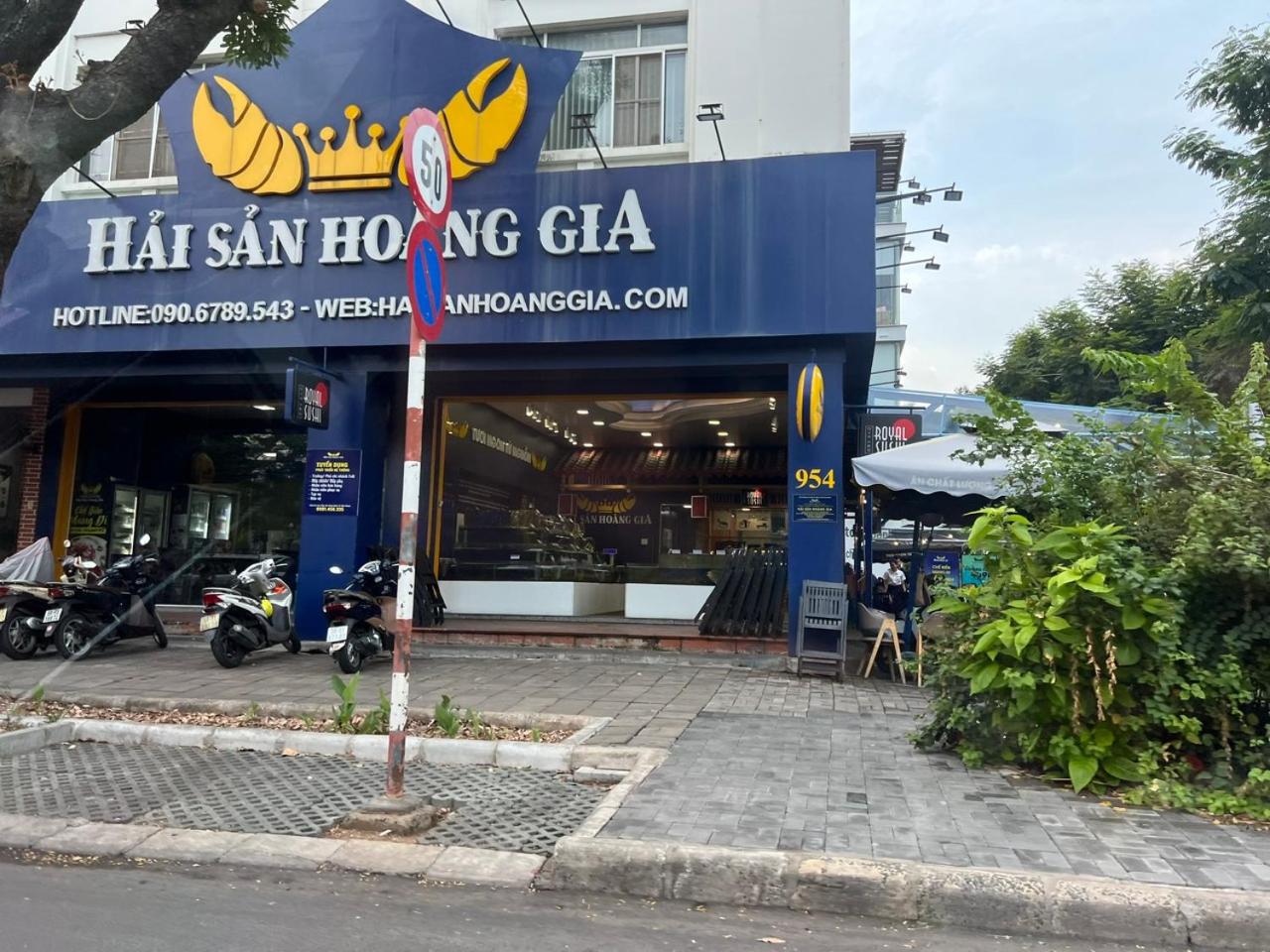 The Ascentia Phú Mỹ Hưng Near SECC, Mall