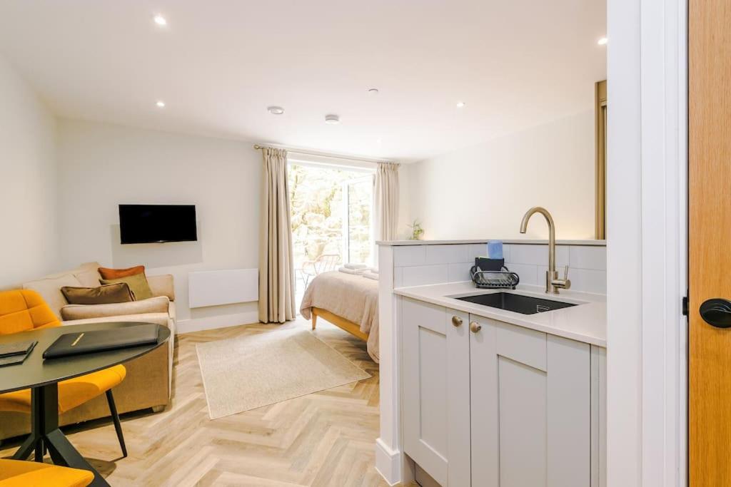 Rock Mill - Deluxe Apartments with Private Terrace