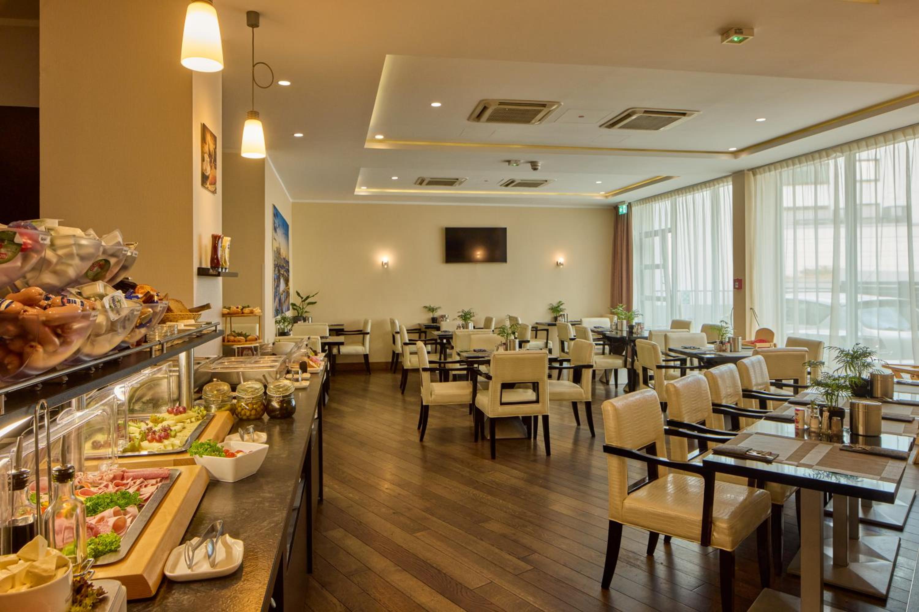 Skyline Hotel City Frankfurt - Property Image 65